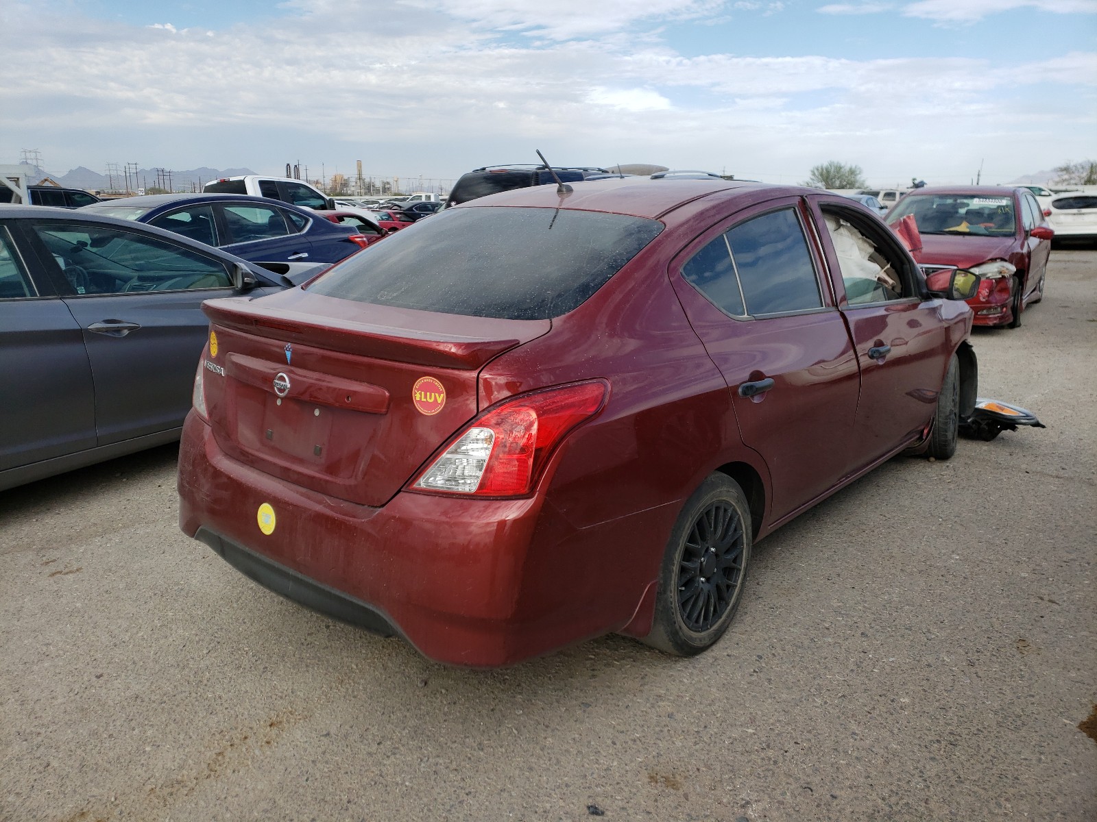 Photo 4 from auction – 2018 NISSAN VERSA S with VIN 3N1CN7AP2JL859634