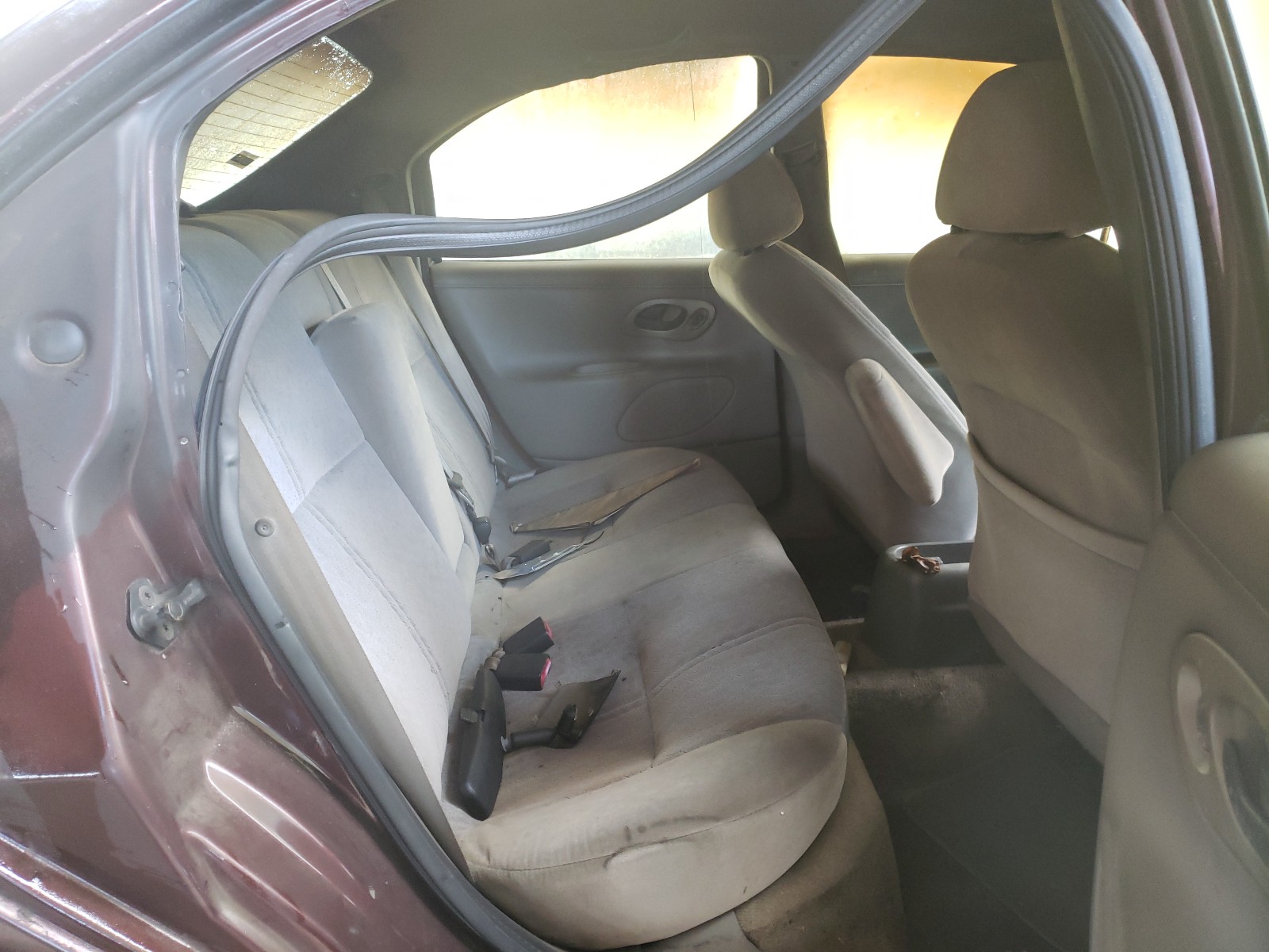 Photo 6 from auction – 2000 FORD CONTOUR SE with VIN 1FAFP66L0YK137469