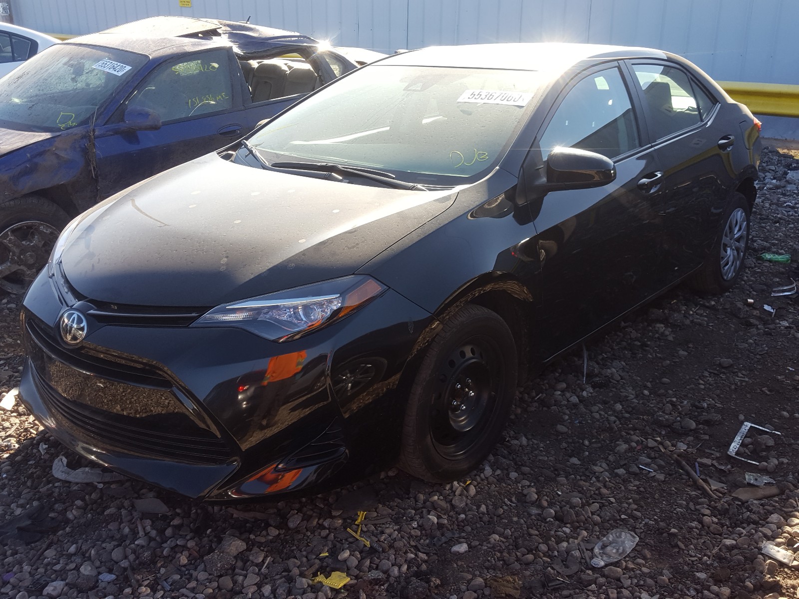 Photo 2 from auction – 2017 TOYOTA COROLLA L with VIN 2T1BURHE0HC837575