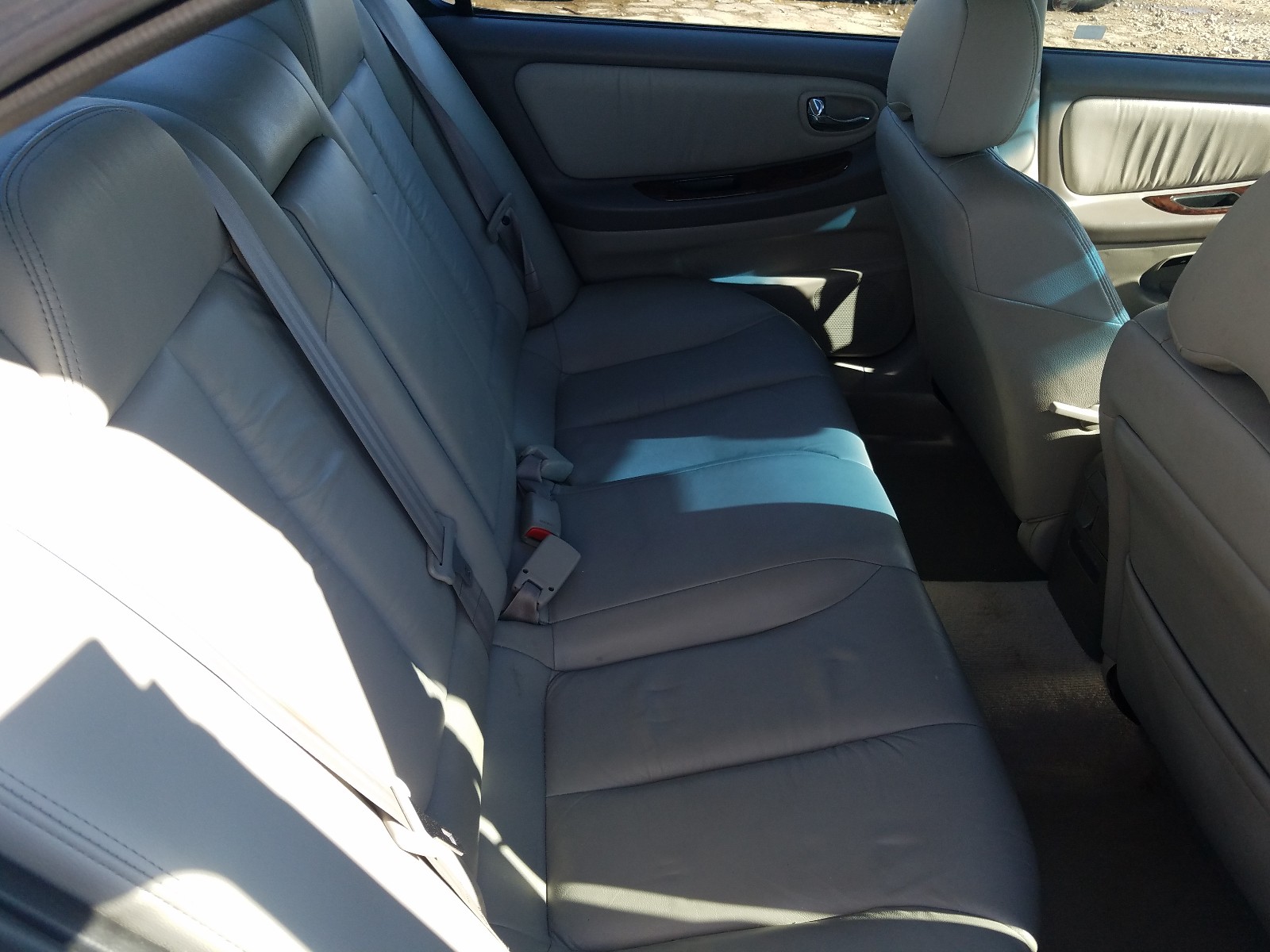 Photo 6 from auction – 2000 NISSAN MAXIMA GLE with VIN JN1CA31D6YT502280