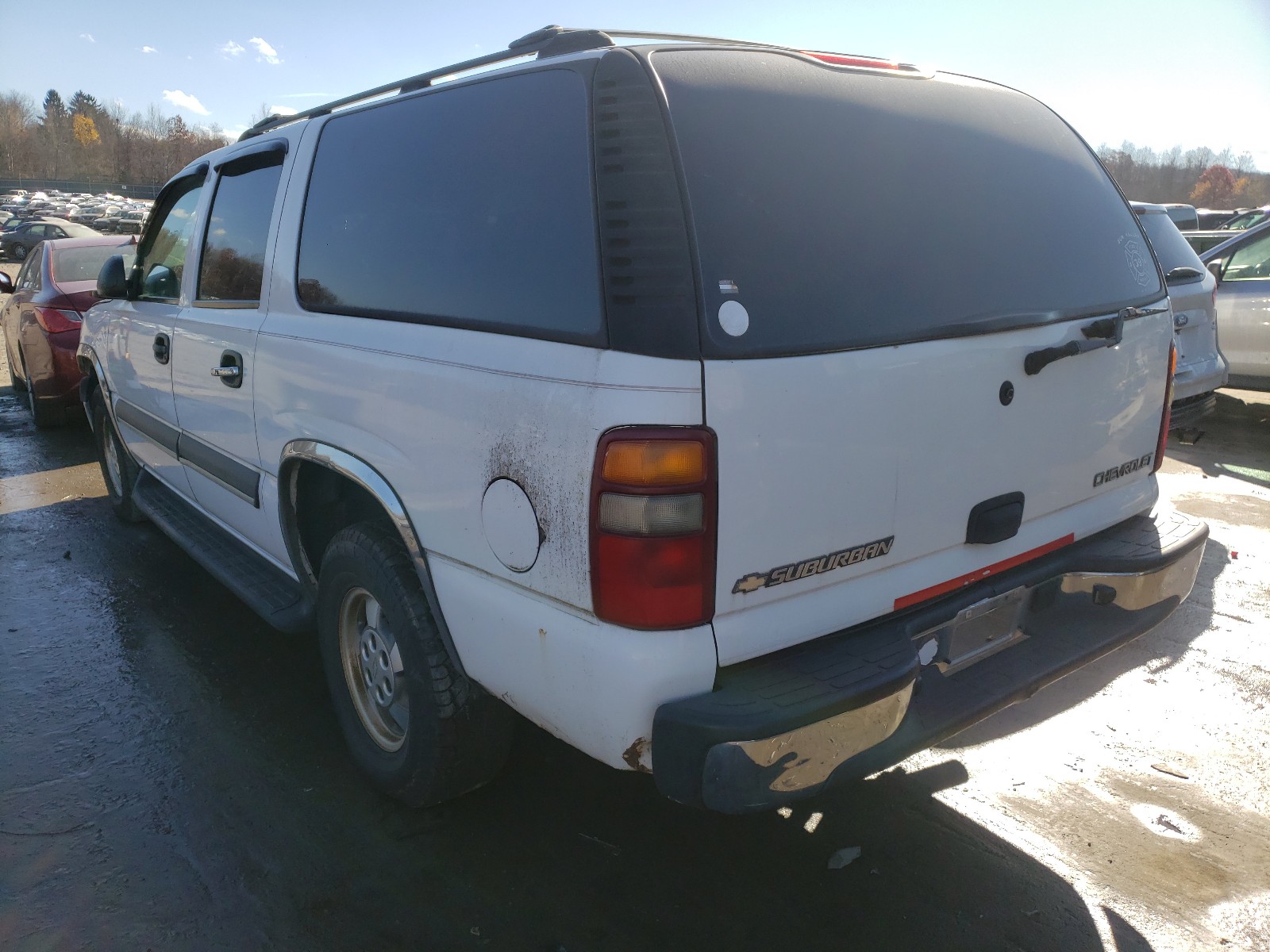 Photo 3 from auction – 2003 CHEVROLET SUBURBAN K with VIN 3GNFK16Z53G227627