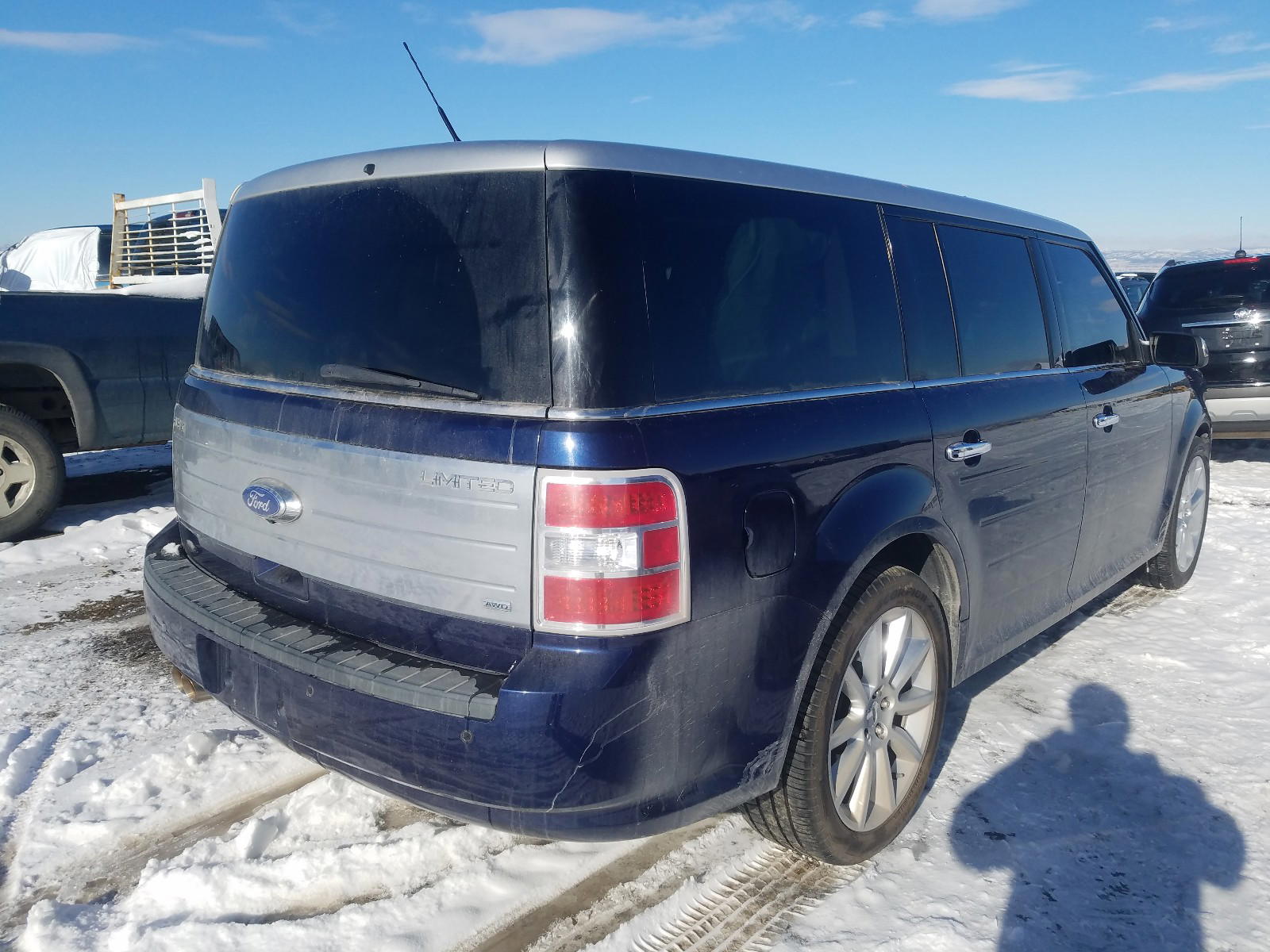 Photo 4 from auction – 2011 FORD FLEX LIMIT with VIN 2FMHK6DCXBBD34313