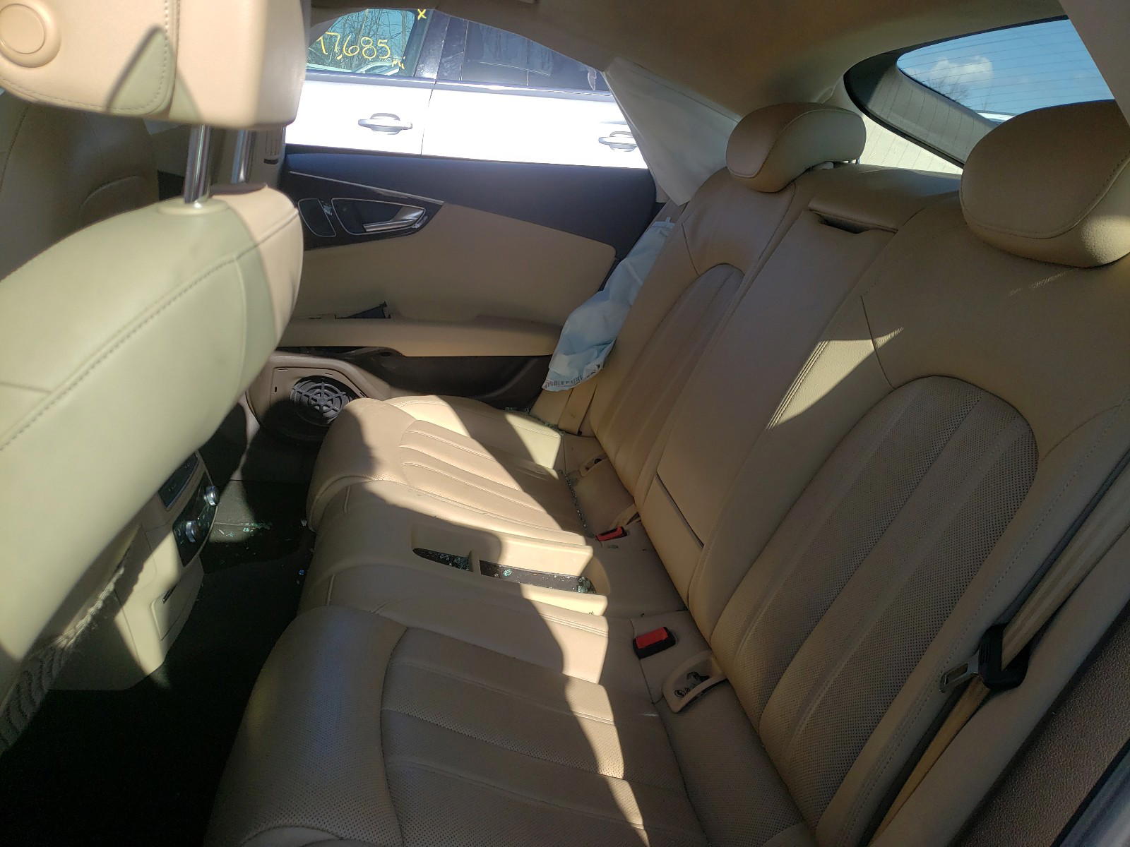 Photo 6 from auction – 2012 AUDI A7 PRESTIG with VIN WAU2GBFC8CN117590