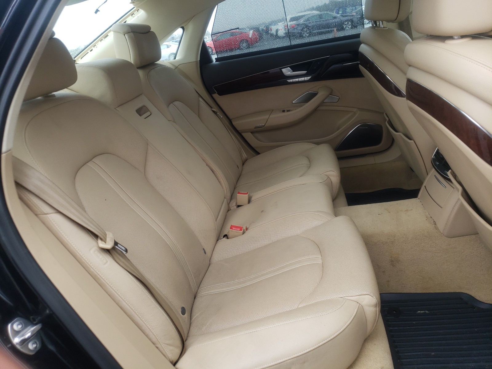 Zdjęcie 6 z aukcji – 2012 AUDI A8 L QUATT z VIN WAURVAFD9CN006747