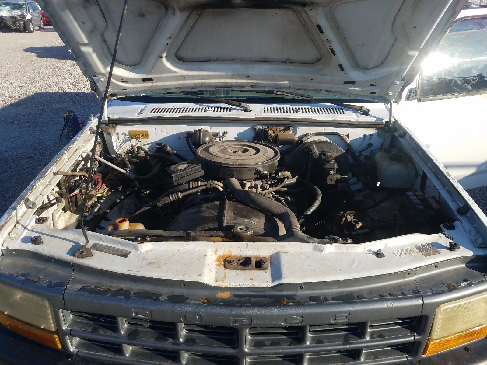 Photo 7 from auction – 1996 DODGE DAKOTA with VIN 1B7FL26X0TS533329