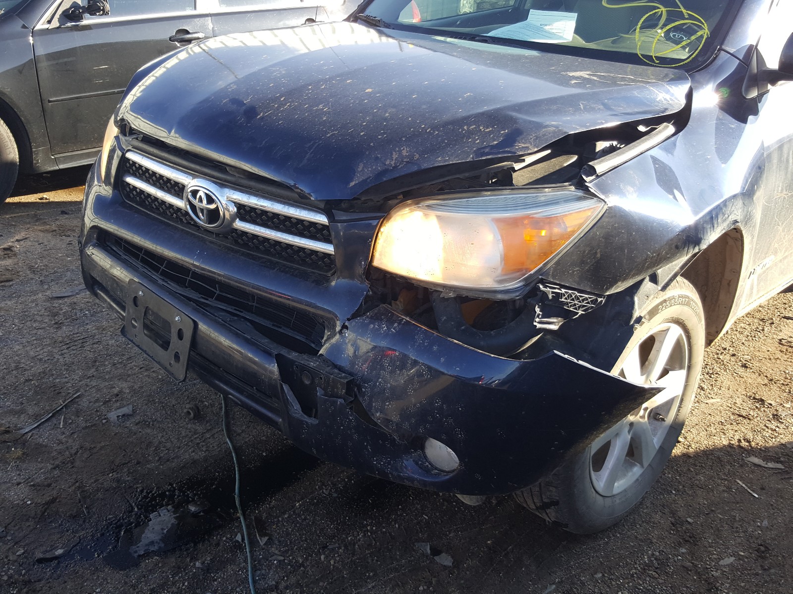 Photo 9 from auction – 2007 TOYOTA RAV4 LIMIT with VIN JTMBD31V276028821