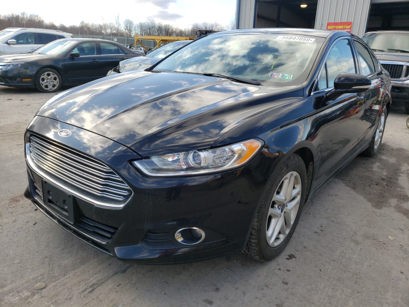 Photo 2 from auction – 2016 FORD FUSION SE with VIN 1FA6P0HDXG5100994
