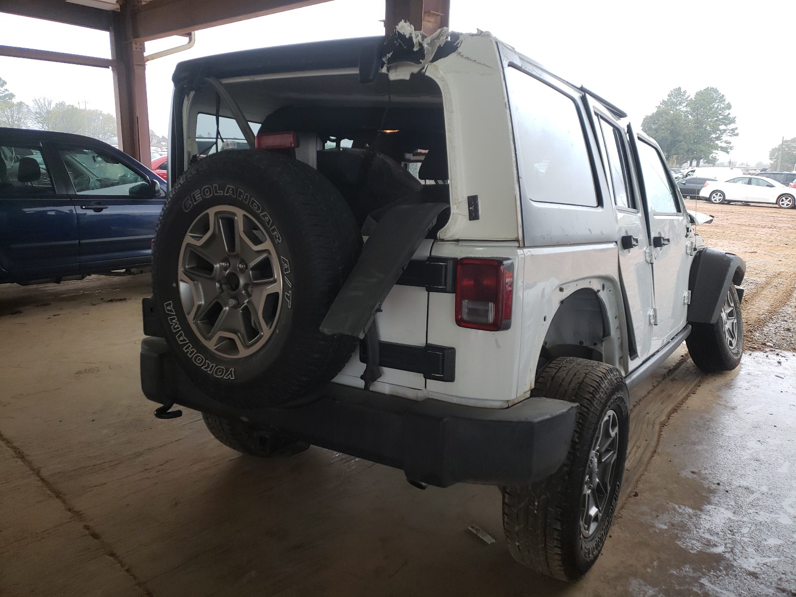 Photo 4 from auction – 2017 JEEP WRANGLER U with VIN 1C4BJWFGXHL591090
