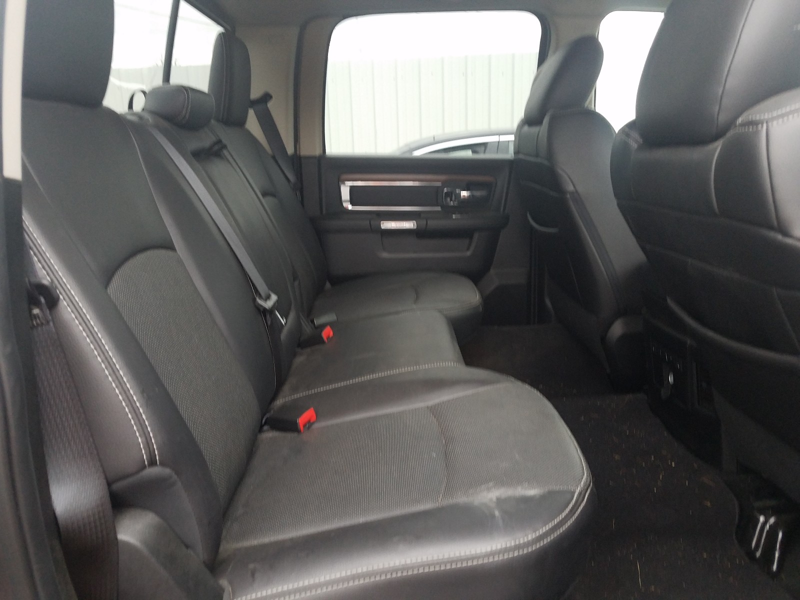 Zdjęcie 6 z aukcji – 2016 RAM 1500 LARAM z VIN 1C6RR7NT7GS400314