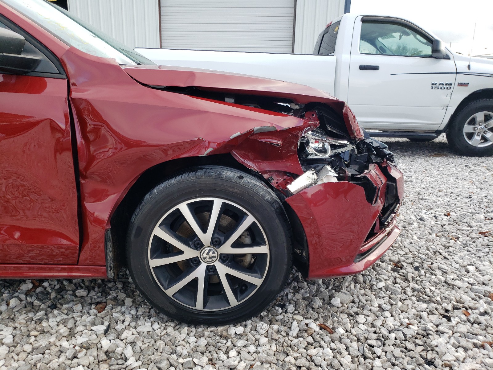 Photo 9 from auction – 2016 VOLKSWAGEN JETTA SE with VIN 3VWD67AJ3GM295745