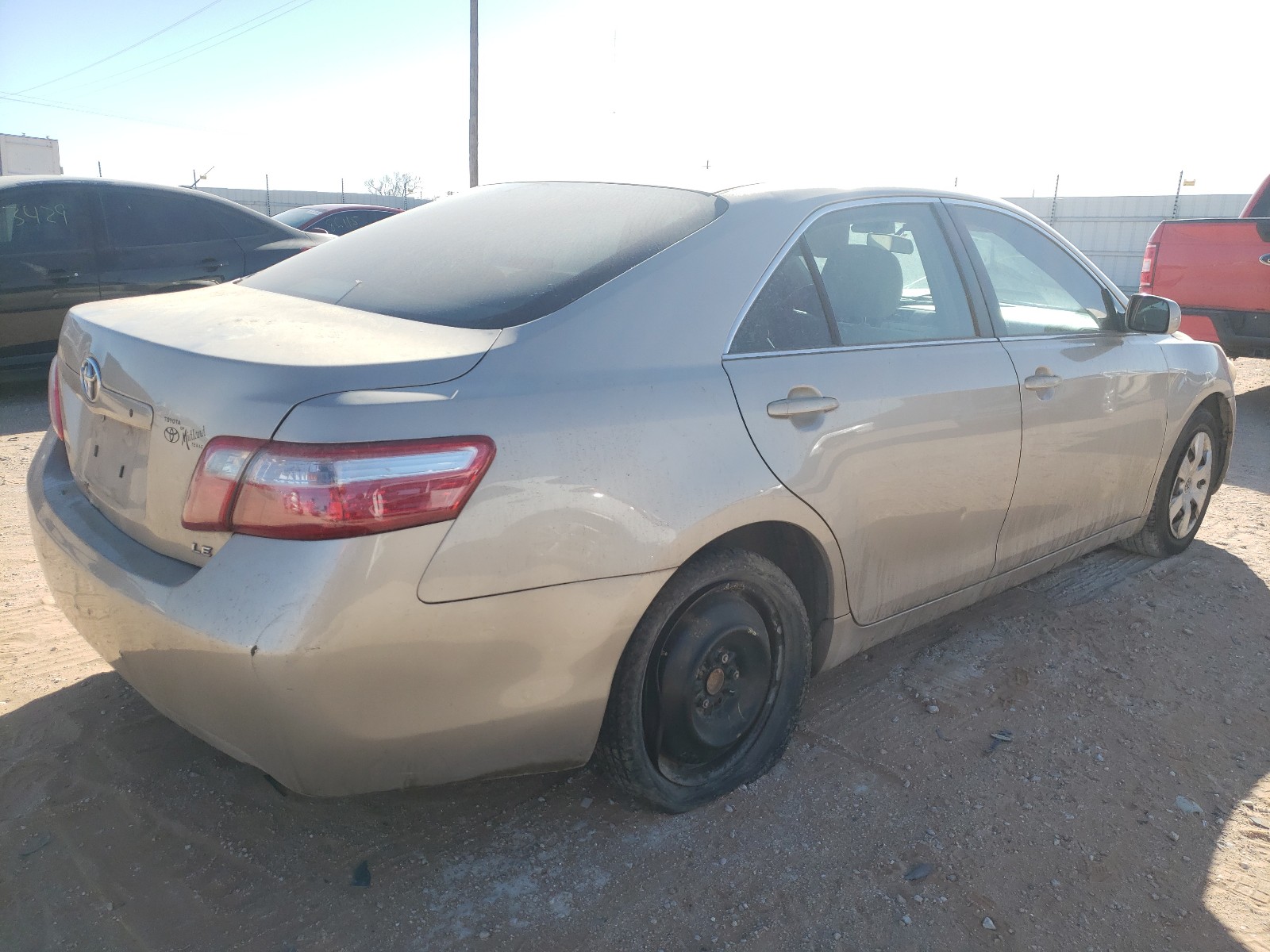 Photo 4 from auction – 2007 TOYOTA CAMRY CE with VIN 4T4BE46K47R005894