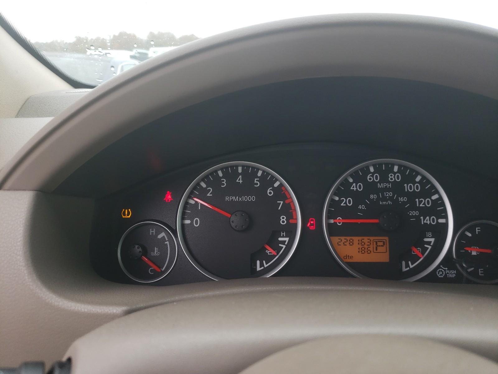 Photo 8 from auction – 2010 NISSAN PATHFINDER with VIN 5N1AR1NN0AC605412