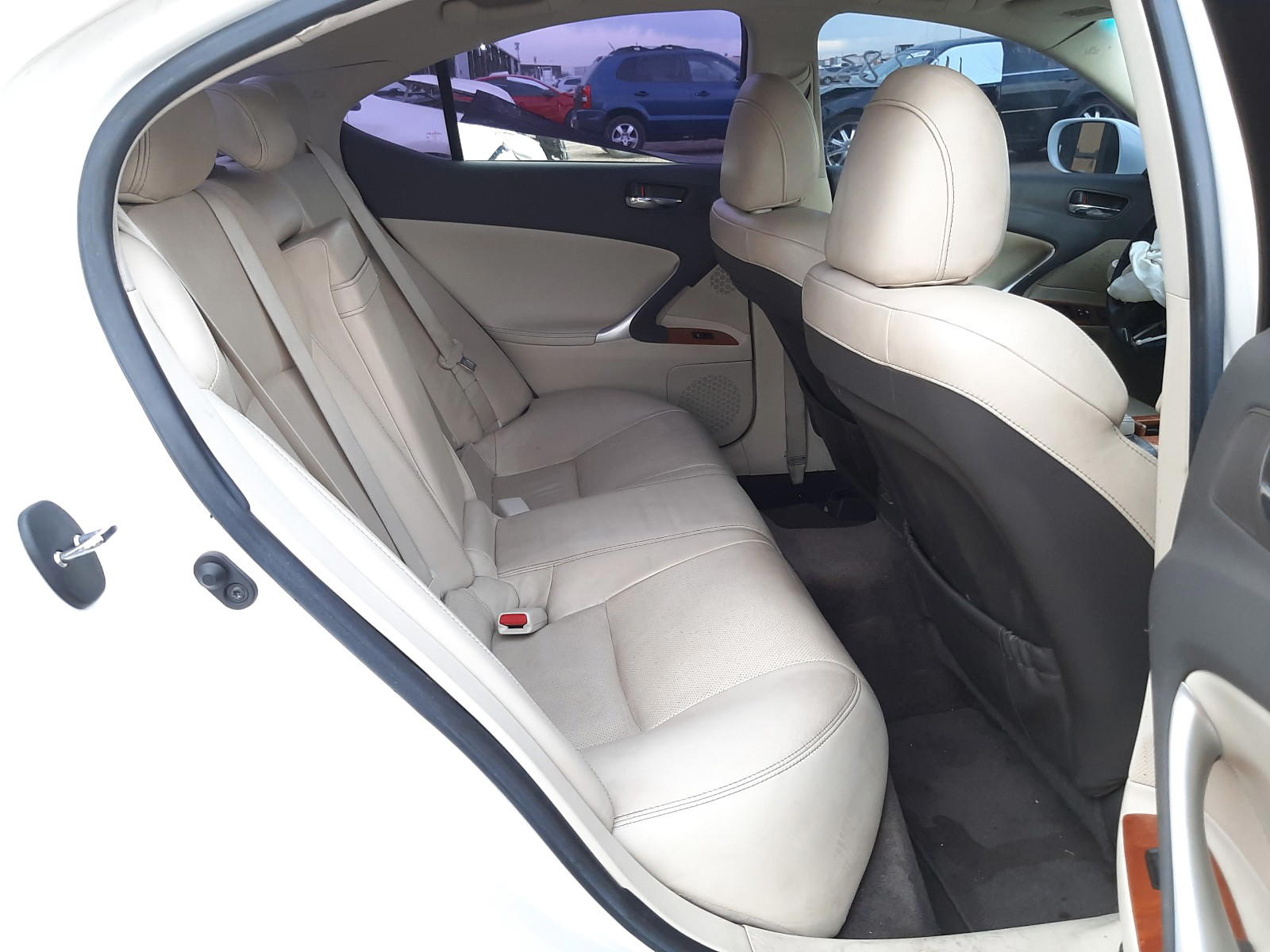 Photo 6 from auction – 2009 LEXUS IS 250 with VIN JTHBK262795091922