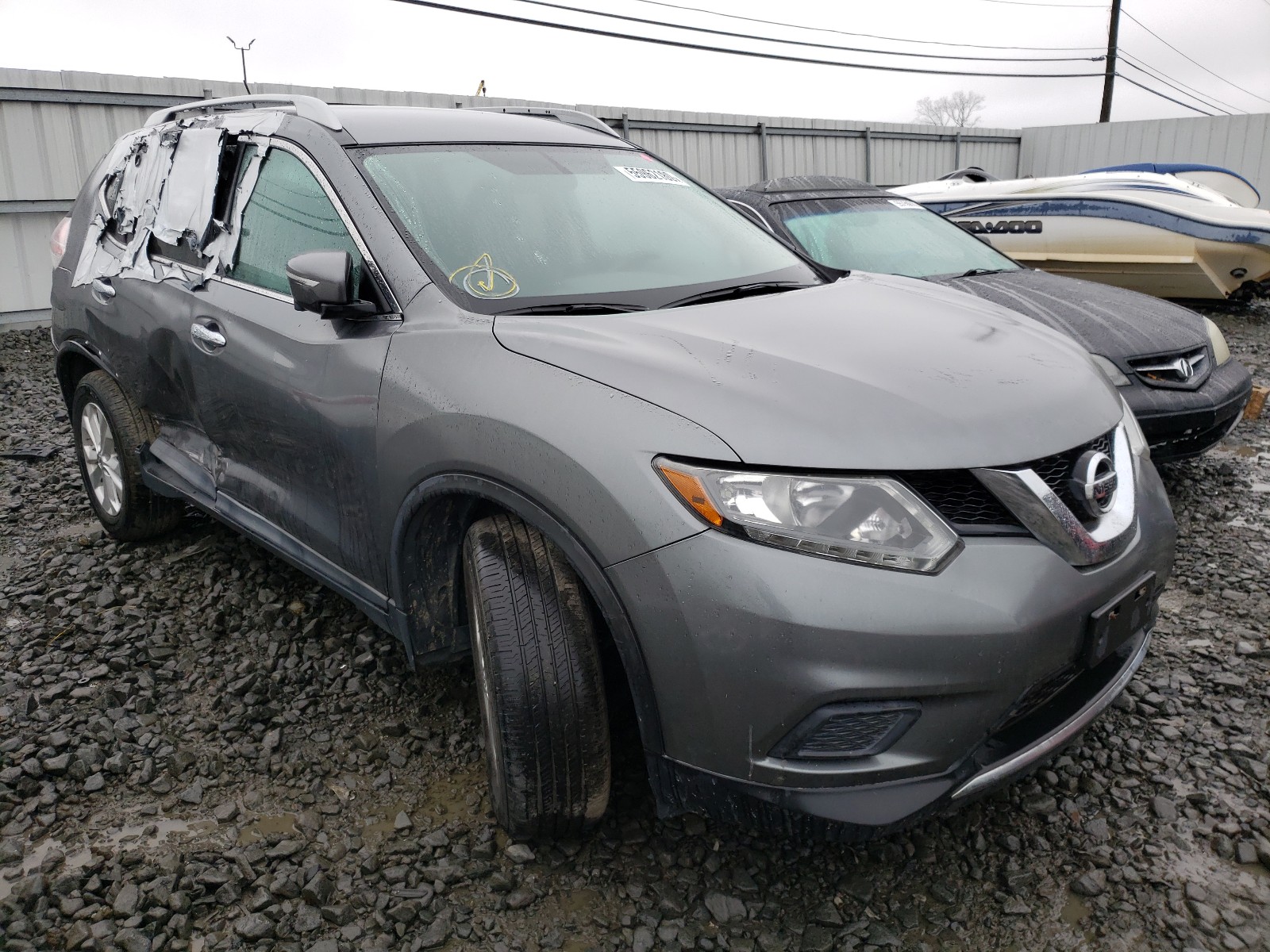 NISSAN ROGUE S 2015 with VIN 5N1AT2MV6FC853096 - Photo from auction