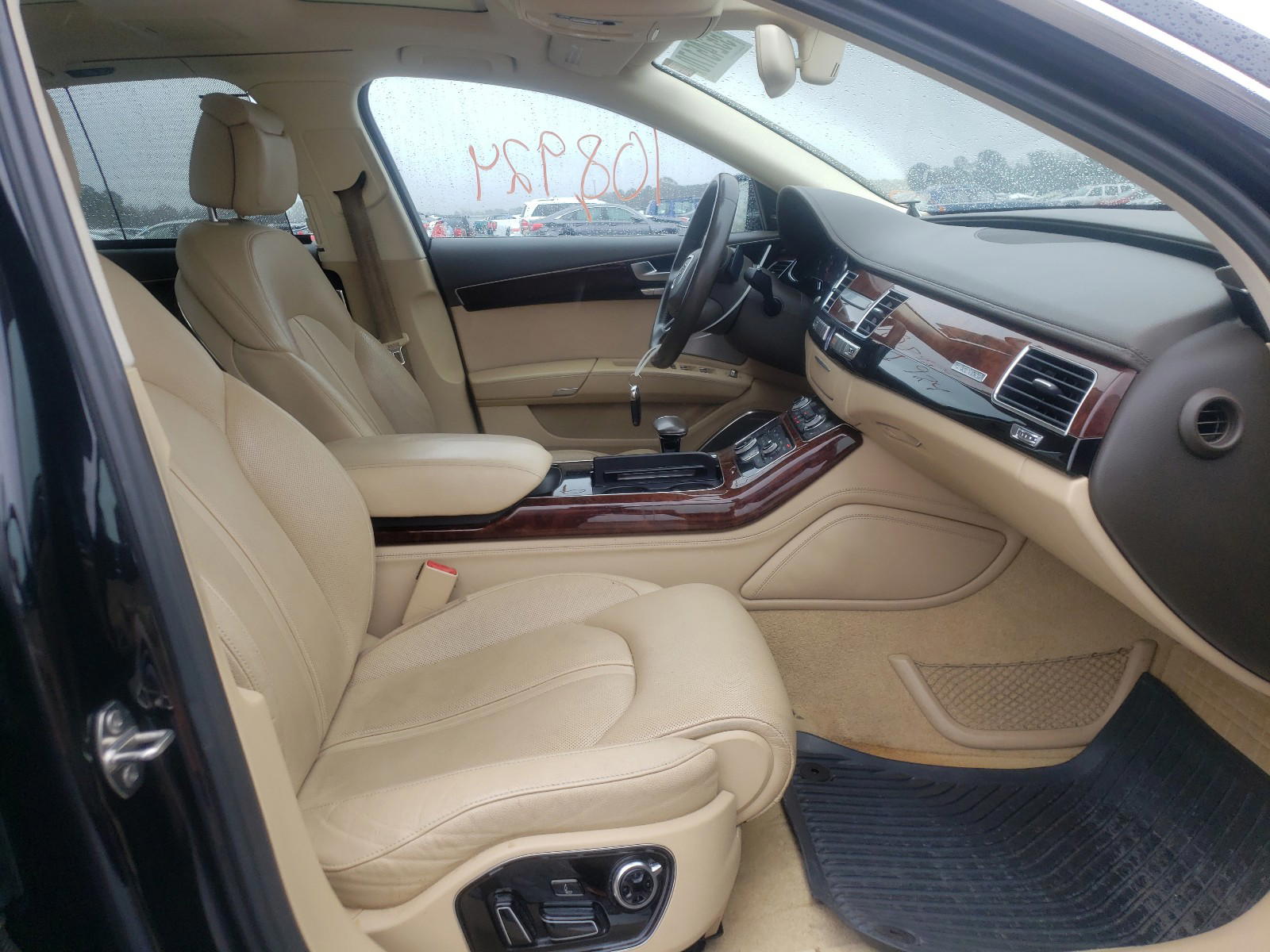 Photo 5 from auction – 2012 AUDI A8 L QUATT with VIN WAURVAFD9CN006747