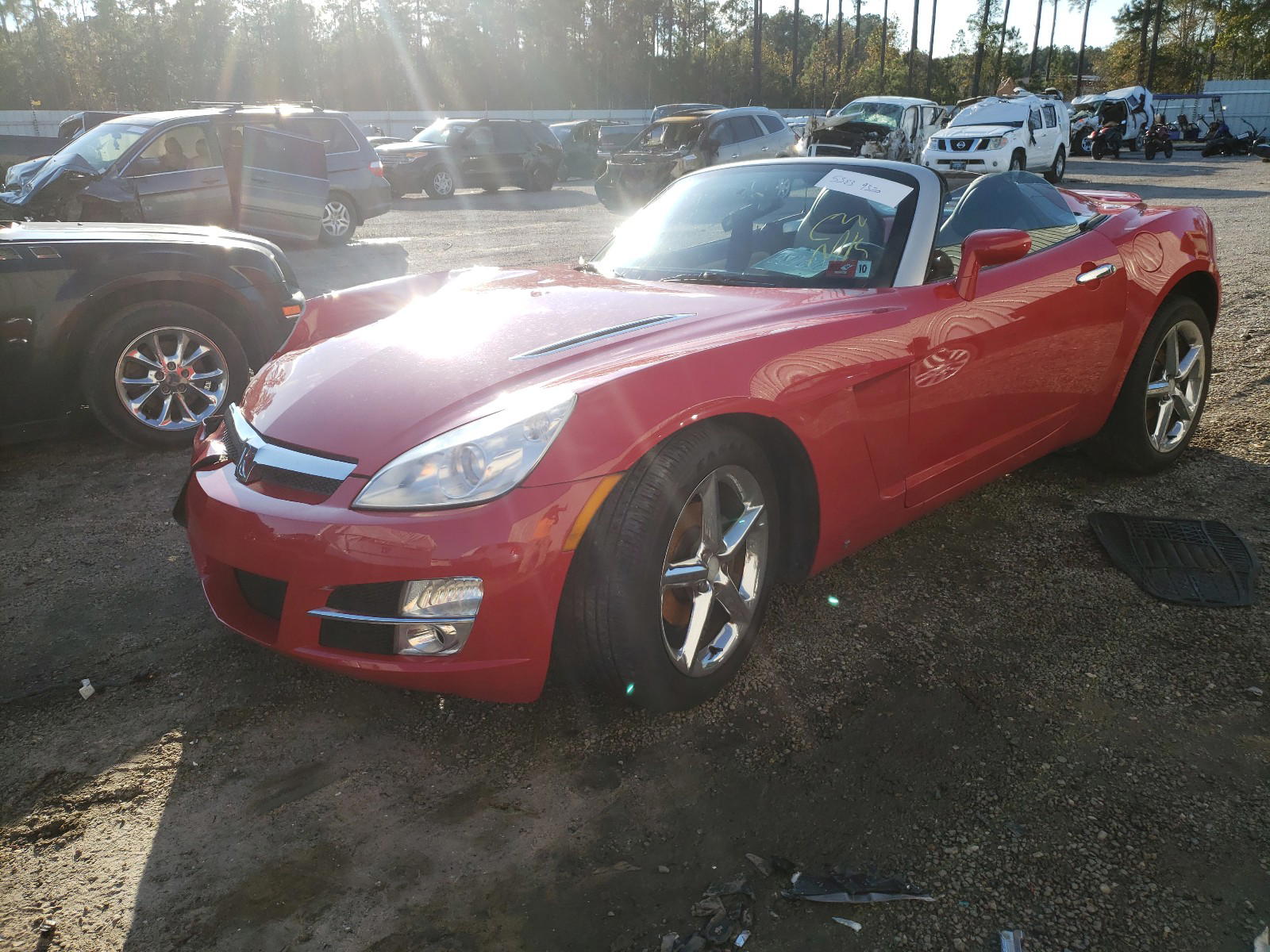 Photo 2 from auction – 2007 SATURN SKY with VIN 1G8MB33B27Y100052