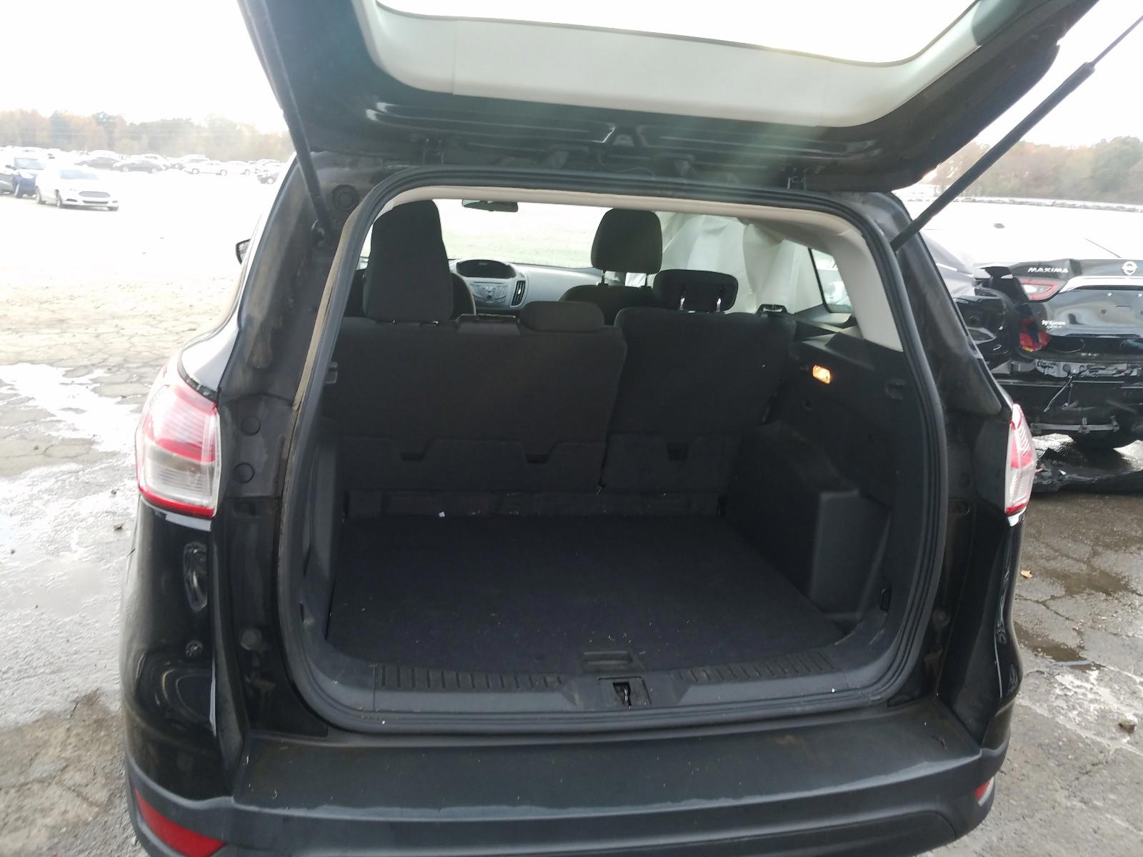 Photo 9 from auction – 2016 FORD ESCAPE S with VIN 1FMCU0F79GUA91354