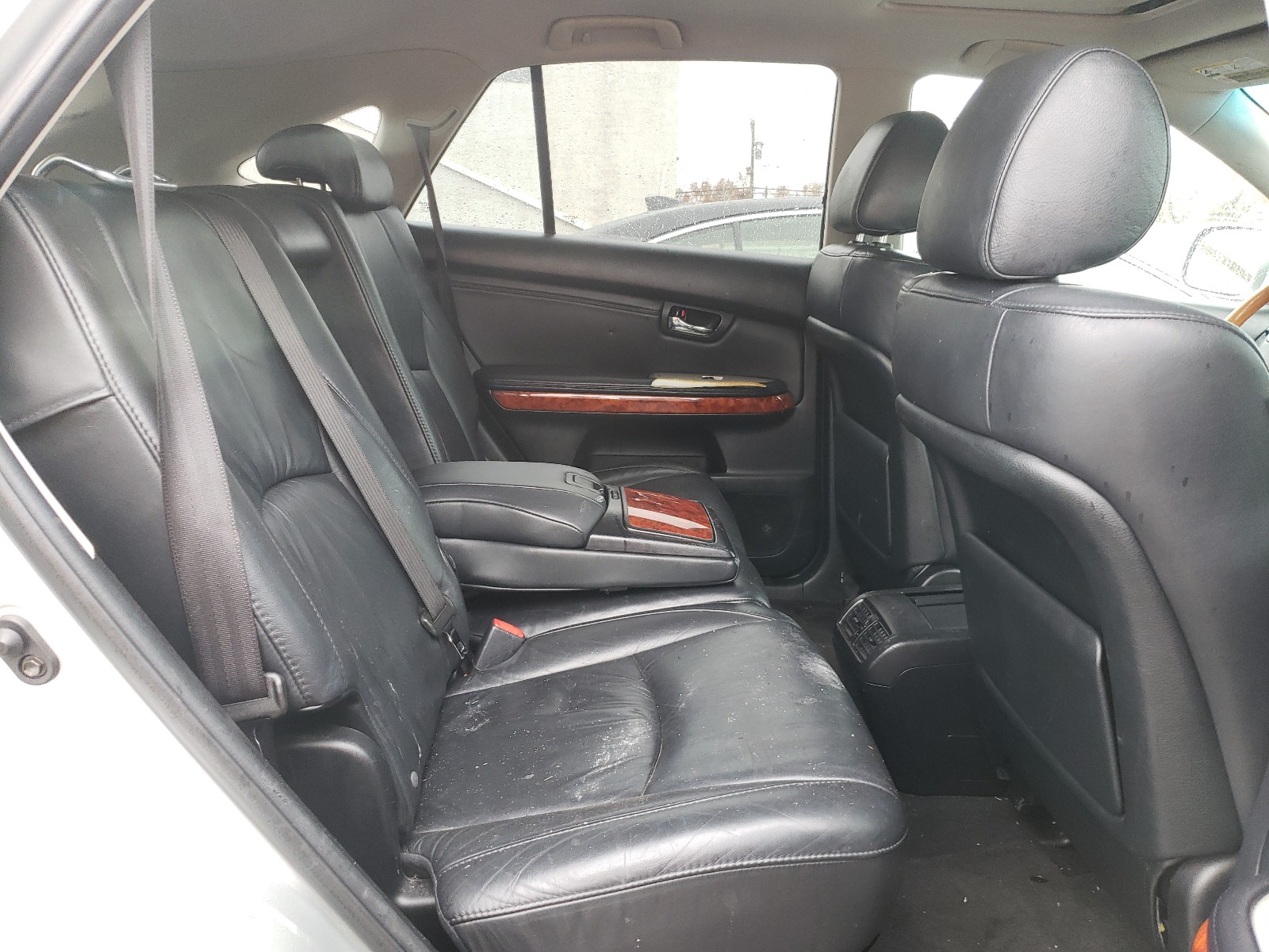 Zdjęcie 6 z aukcji – 2006 LEXUS RX 330 z VIN 2T2HA31UX6C090707