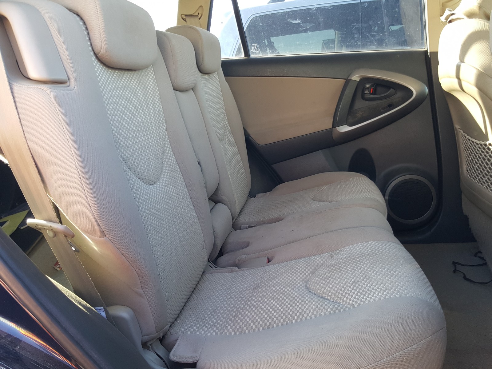 Photo 6 from auction – 2007 TOYOTA RAV4 LIMIT with VIN JTMBD31V276028821