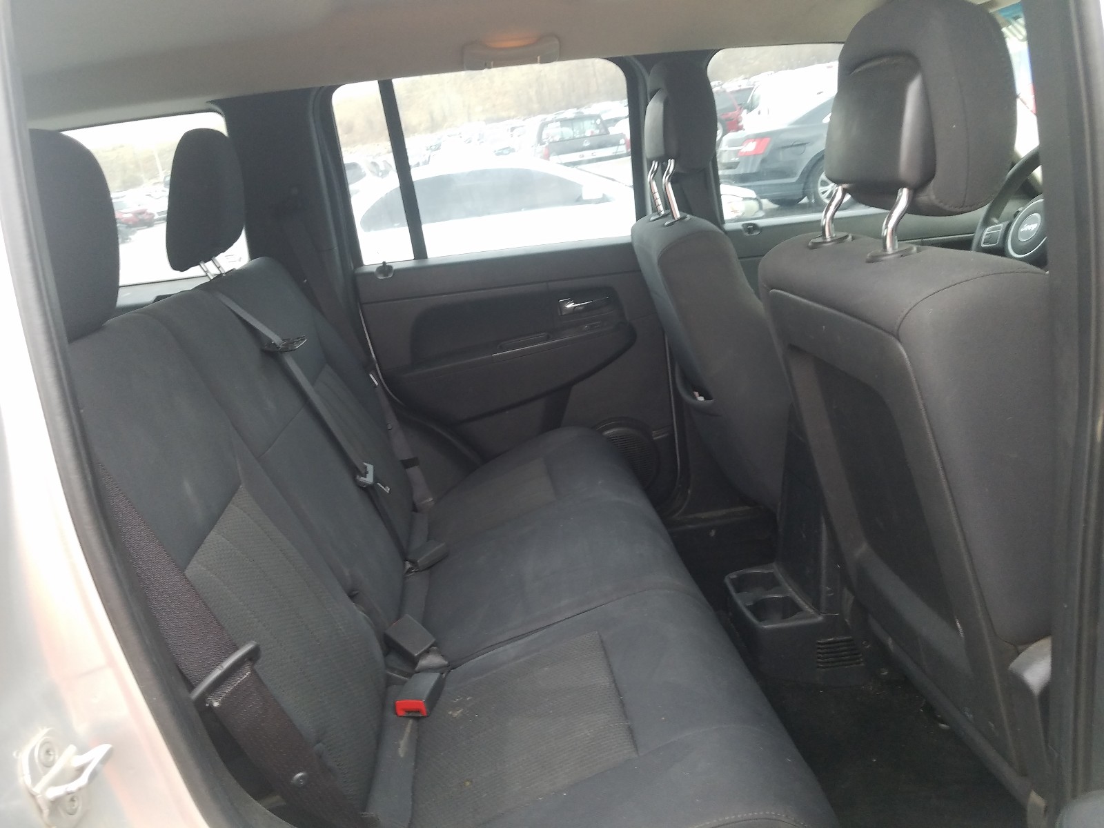 Photo 6 from auction – 2012 JEEP LIBERTY with VIN 1C4PJMAK8CW191641