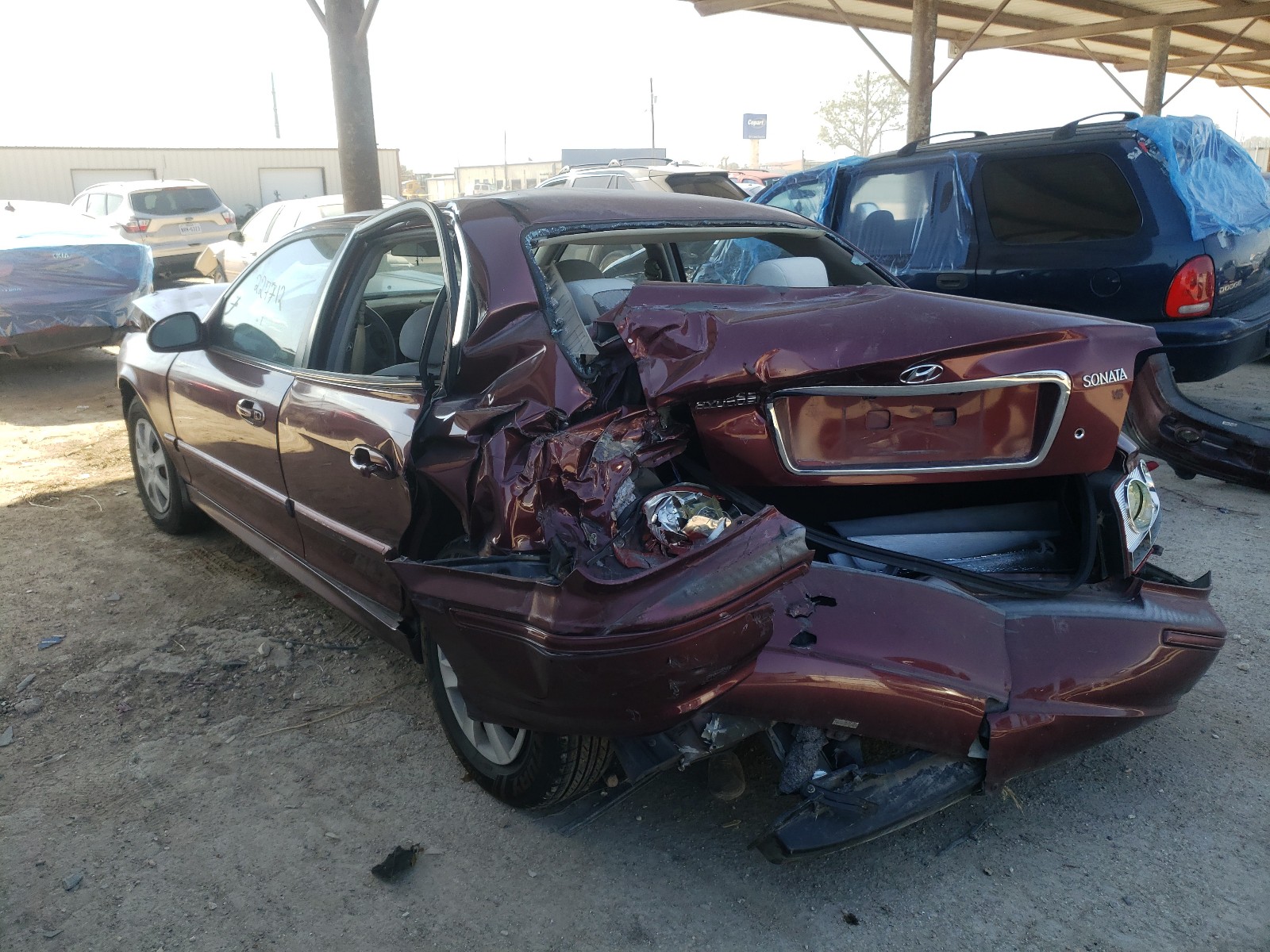 Photo 3 from auction – 2002 HYUNDAI SONATA GL with VIN KMHWF25H52A679291