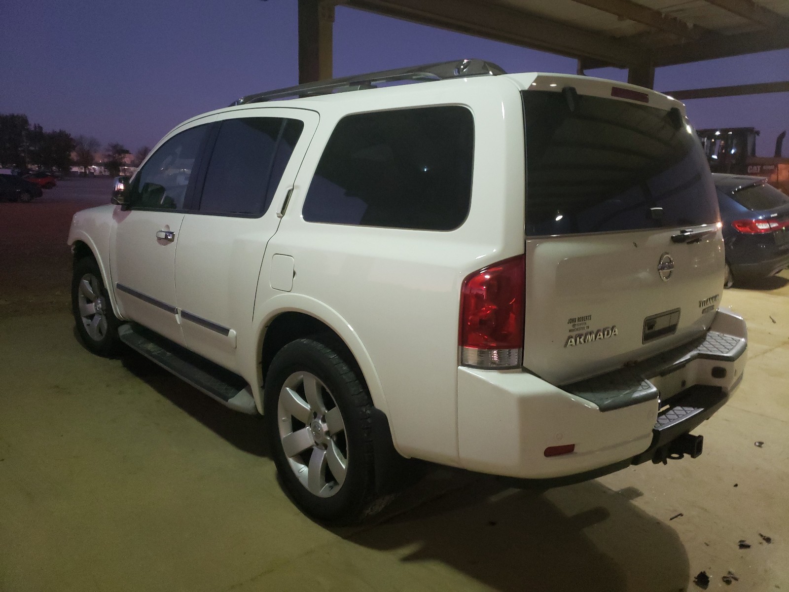 Photo 3 from auction – 2010 NISSAN ARMADA SE with VIN 5N1BA0ND6AN615993
