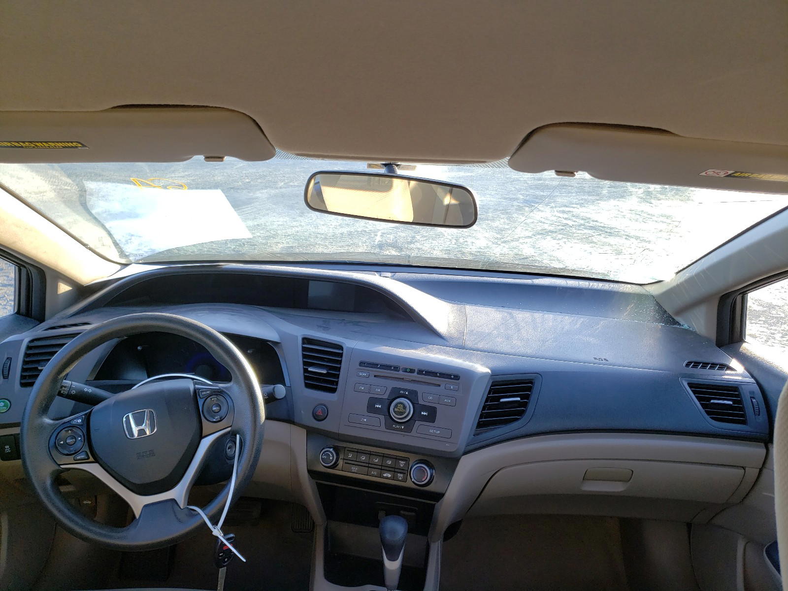Photo 9 from auction – 2012 HONDA CIVIC LX with VIN 19XFB2F56CE327565