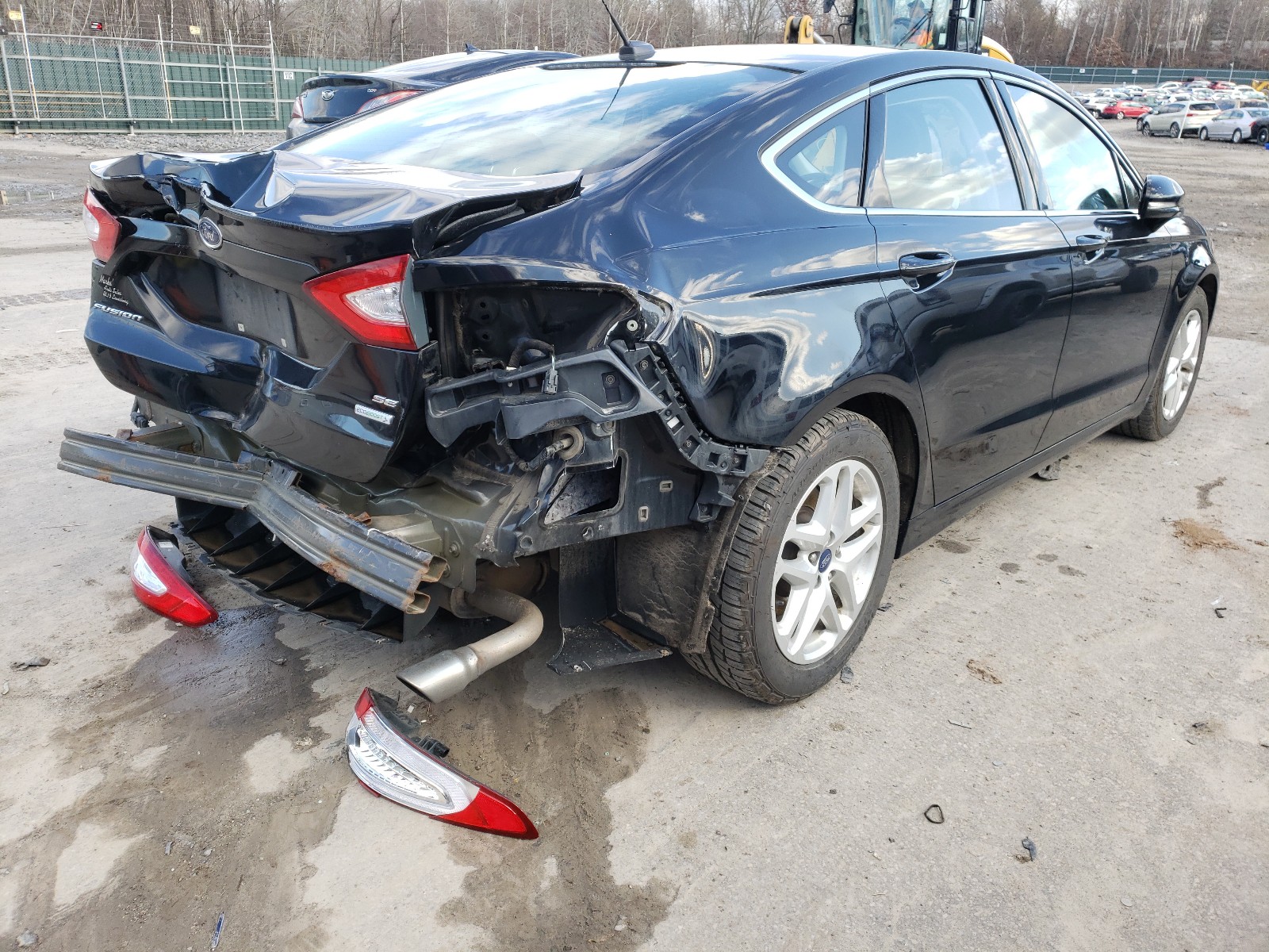 Photo 4 from auction – 2016 FORD FUSION SE with VIN 1FA6P0HDXG5100994