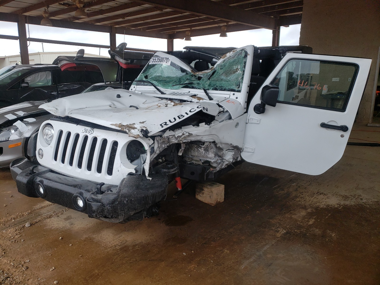Photo 2 from auction – 2017 JEEP WRANGLER U with VIN 1C4BJWFGXHL591090