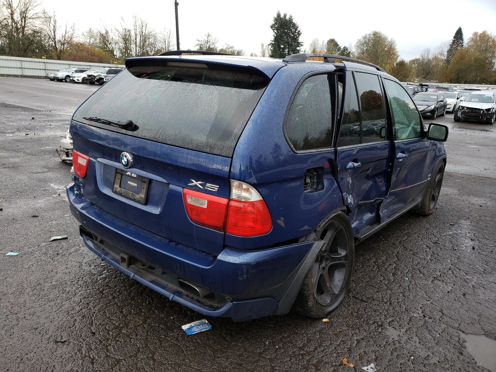Photo 4 from auction – 2005 BMW X5 4.8IS with VIN 5UXFA93505LE82415