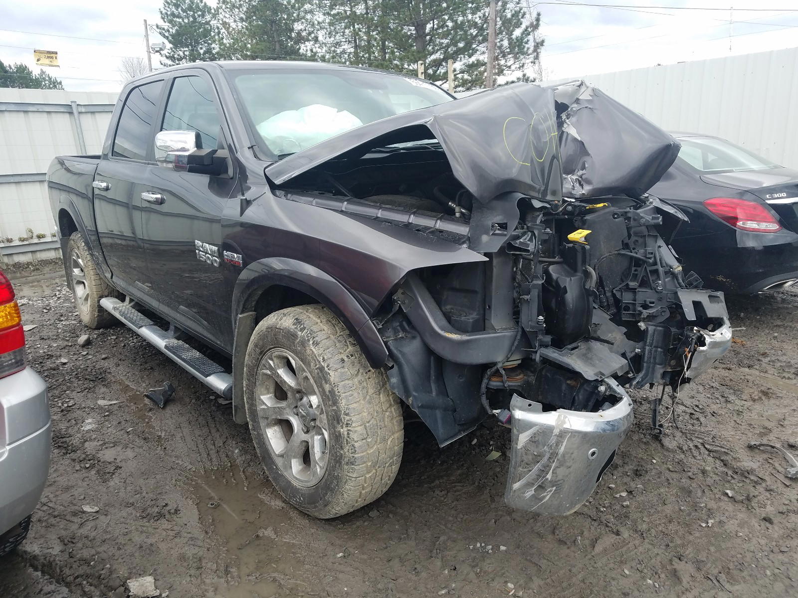 RAM 1500 LARAM 2016 with VIN 1C6RR7NT7GS400314 - Photo from auction