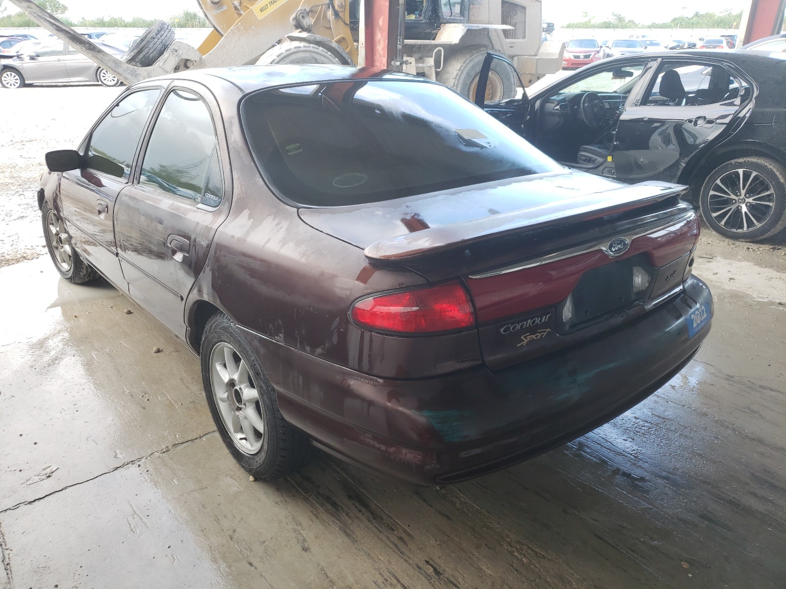 Photo 3 from auction – 2000 FORD CONTOUR SE with VIN 1FAFP66L0YK137469
