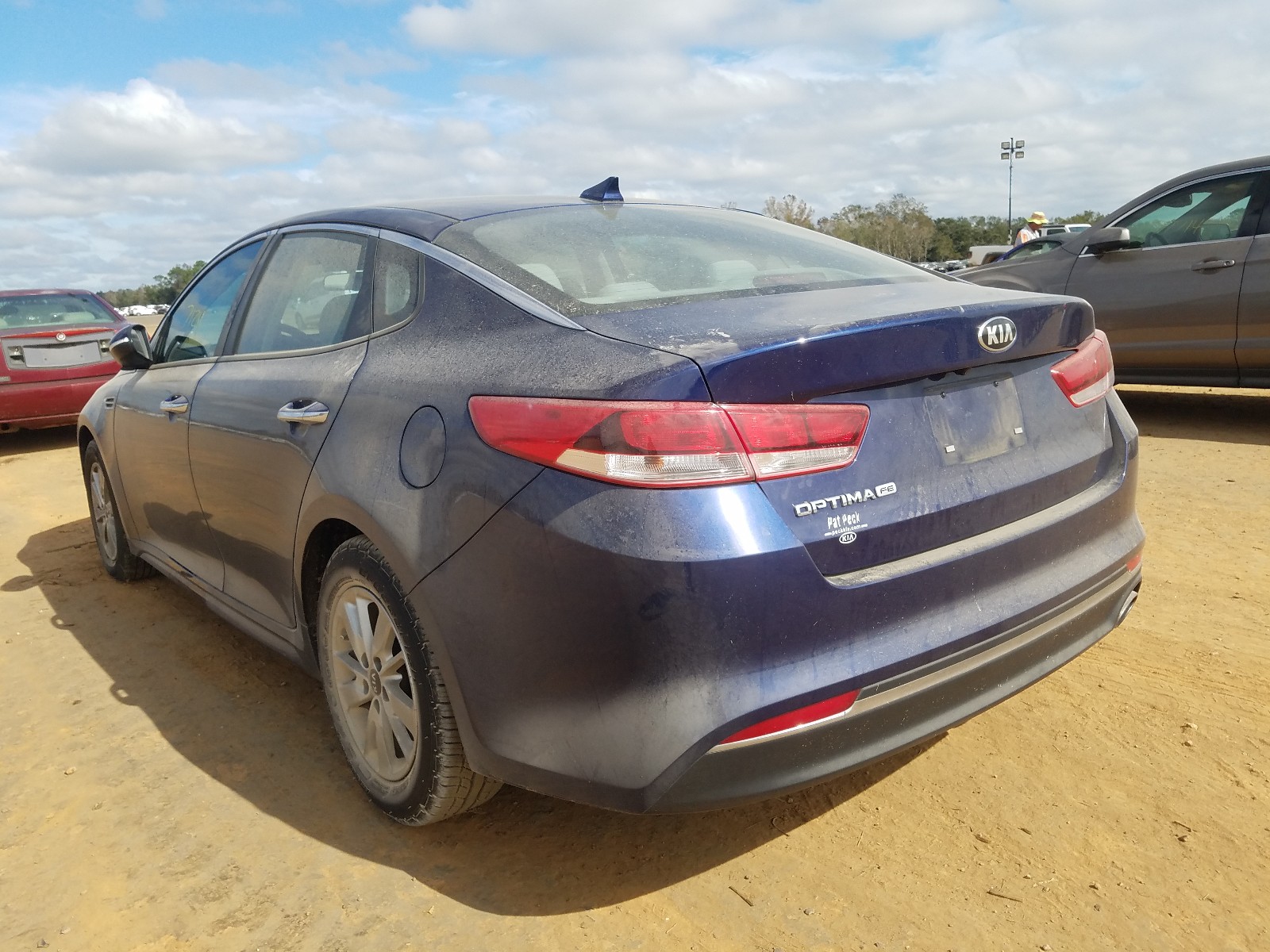 Photo 3 from auction – 2016 KIA OPTIMA LX with VIN 5XXGT4L35GG115477
