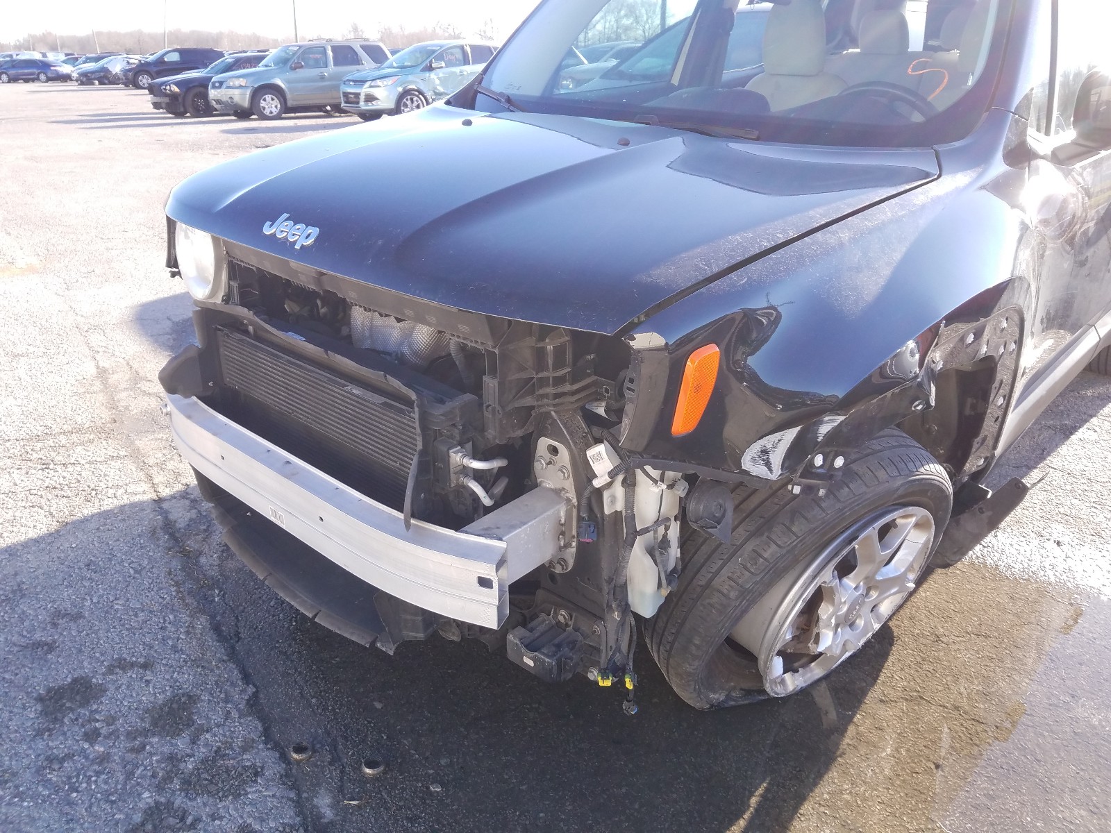 Photo 9 from auction – 2015 JEEP RENEGADE L with VIN ZACCJBBT0FPB67585