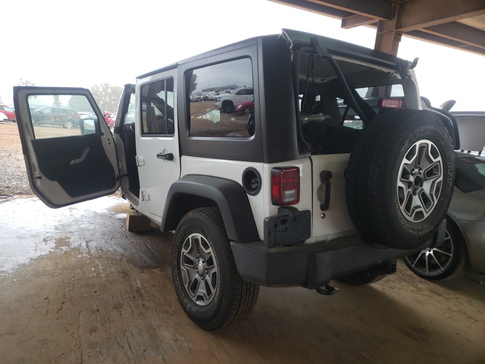Photo 3 from auction – 2017 JEEP WRANGLER U with VIN 1C4BJWFGXHL591090