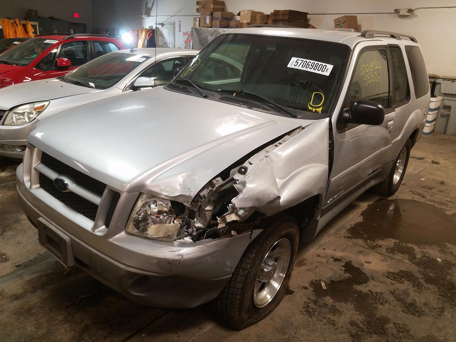 Photo 2 from auction – 2001 FORD EXPLORER with VIN 1FMYU60E11UC62170