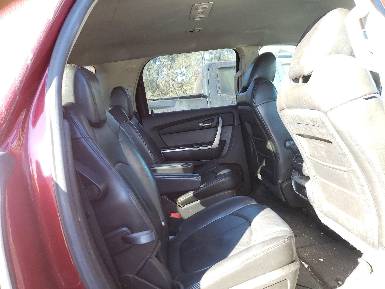 Photo 6 from auction – 2008 GMC ACADIA SLT with VIN 1GKER23778J275469