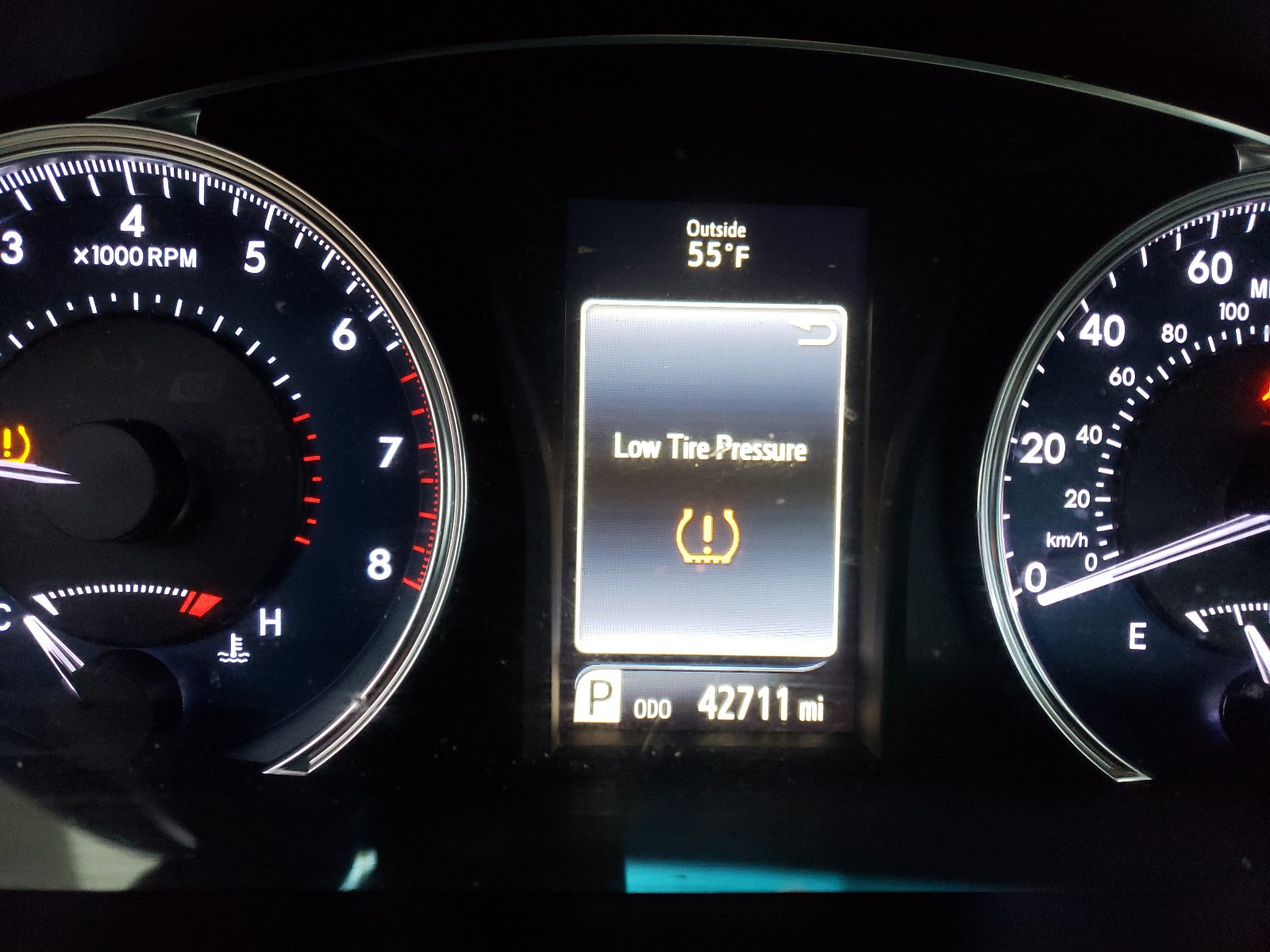 Photo 8 from auction – 2016 TOYOTA CAMRY LE with VIN 4T1BF1FK2GU117230