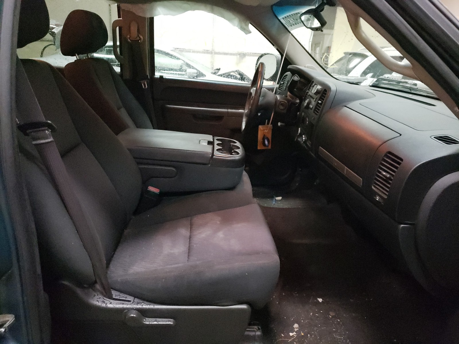 Photo 5 from auction – 2013 CHEVROLET SILVERADO with VIN 3GCPKSE77DG333825