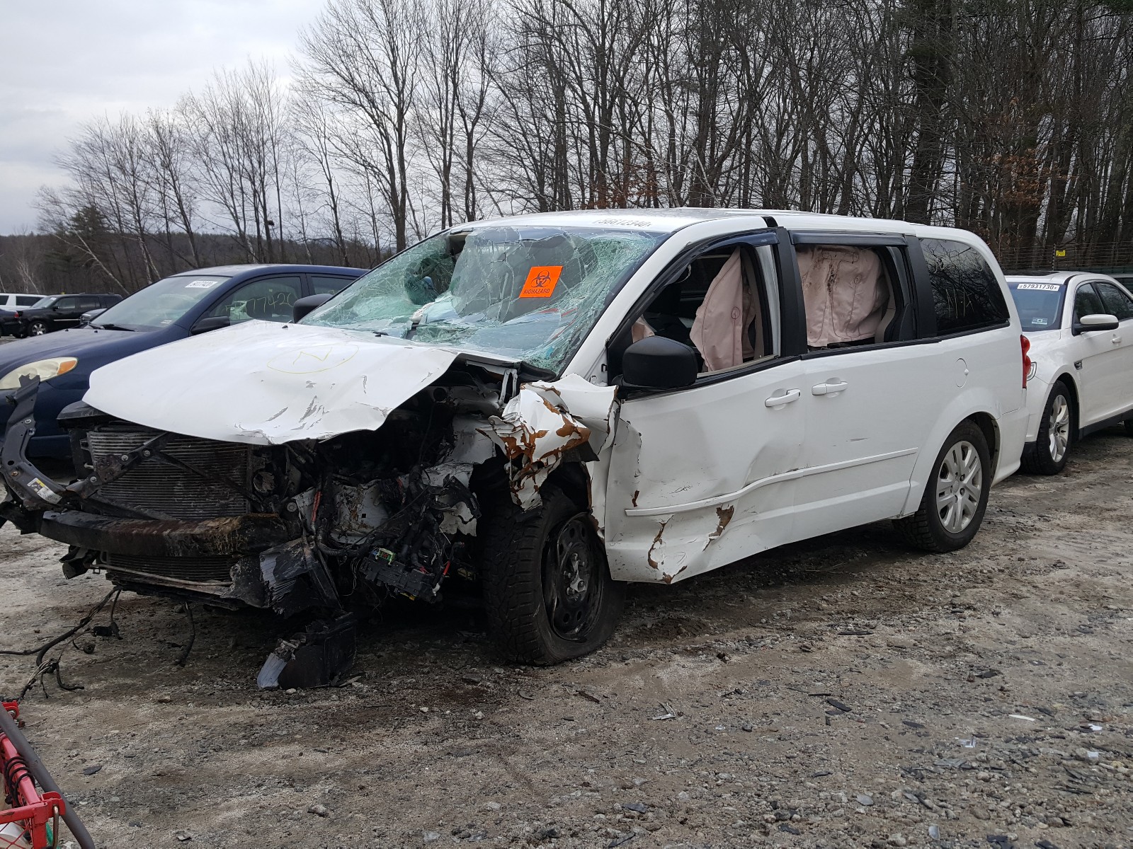 Photo 2 from auction – 2017 DODGE GRAND CARA with VIN 2C4RDGBG6HR818848