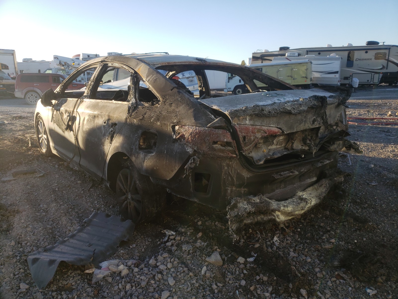 Photo 3 from auction – 2016 HYUNDAI SONATA SE with VIN 5NPE24AF4GH294879