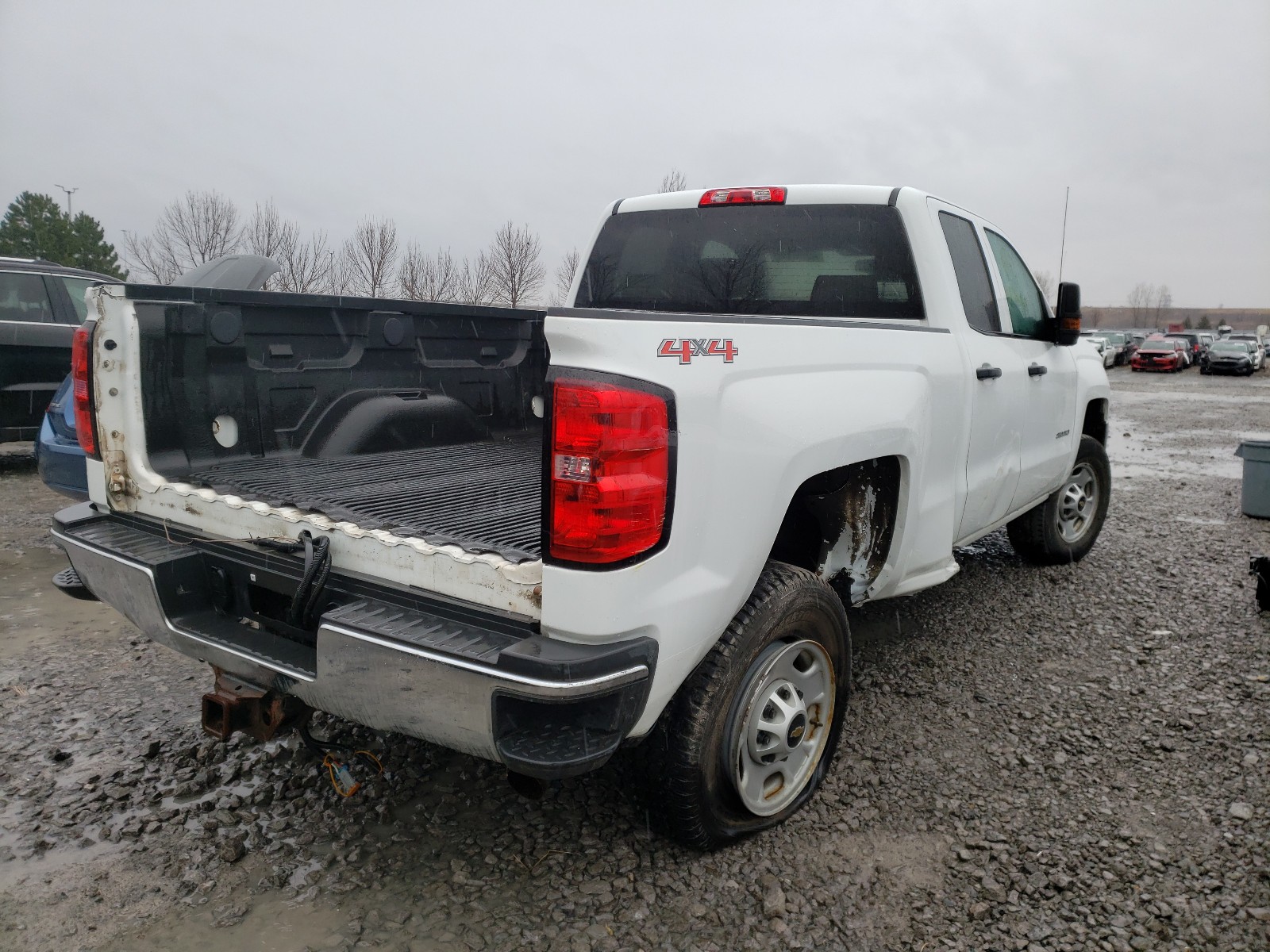 Photo 4 from auction – 2016 CHEVROLET SILVERADO with VIN 1GC2KUEG5GZ393631