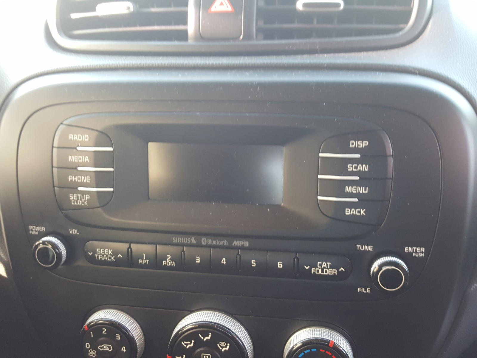 Photo 9 from auction – 2015 KIA SOUL with VIN KNDJN2A29F7168415