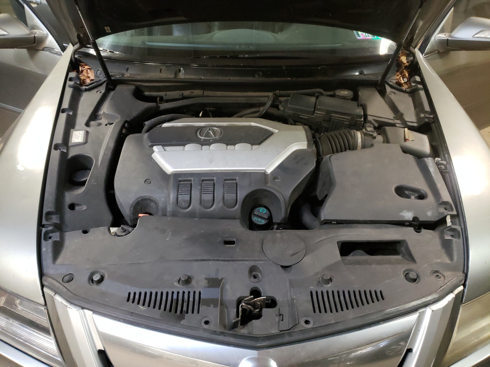 Photo 7 from auction – 2009 ACURA RL with VIN JH4KB26699C002236