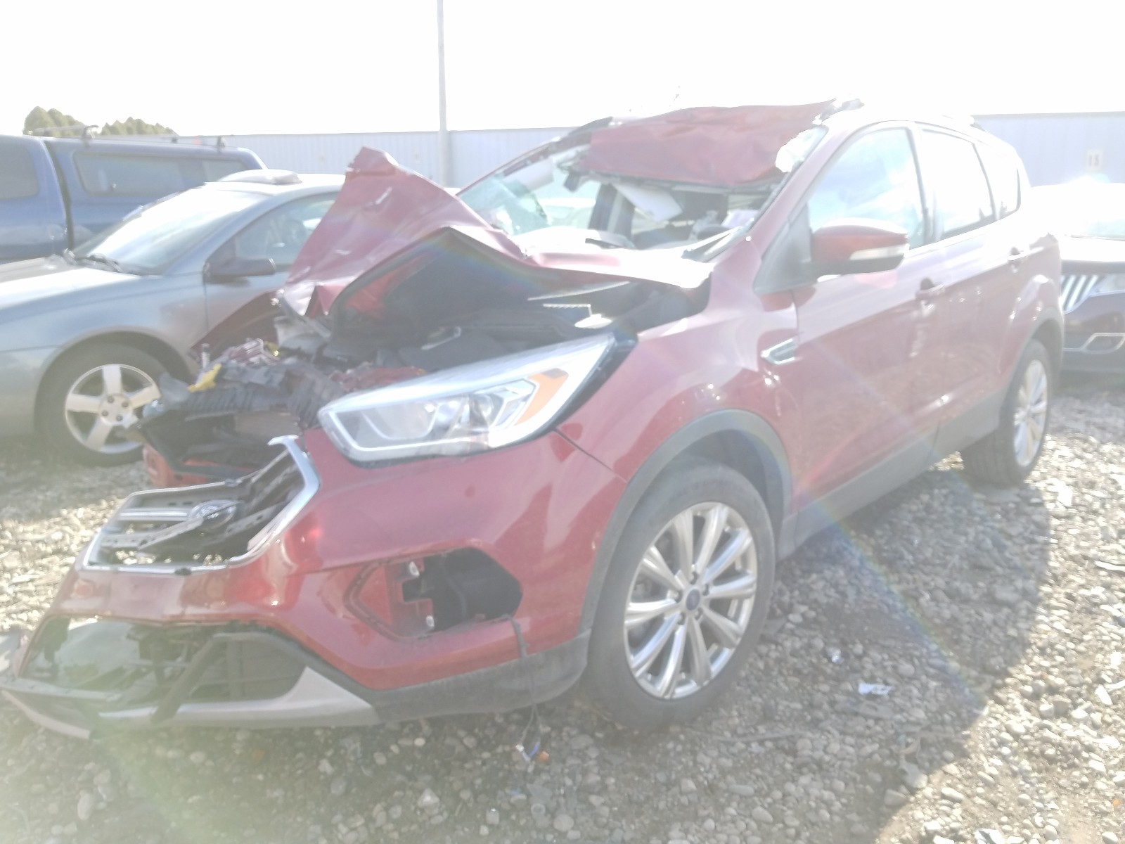 Photo 2 from auction – 2017 FORD ESCAPE TIT with VIN 1FMCU0JD7HUE69539