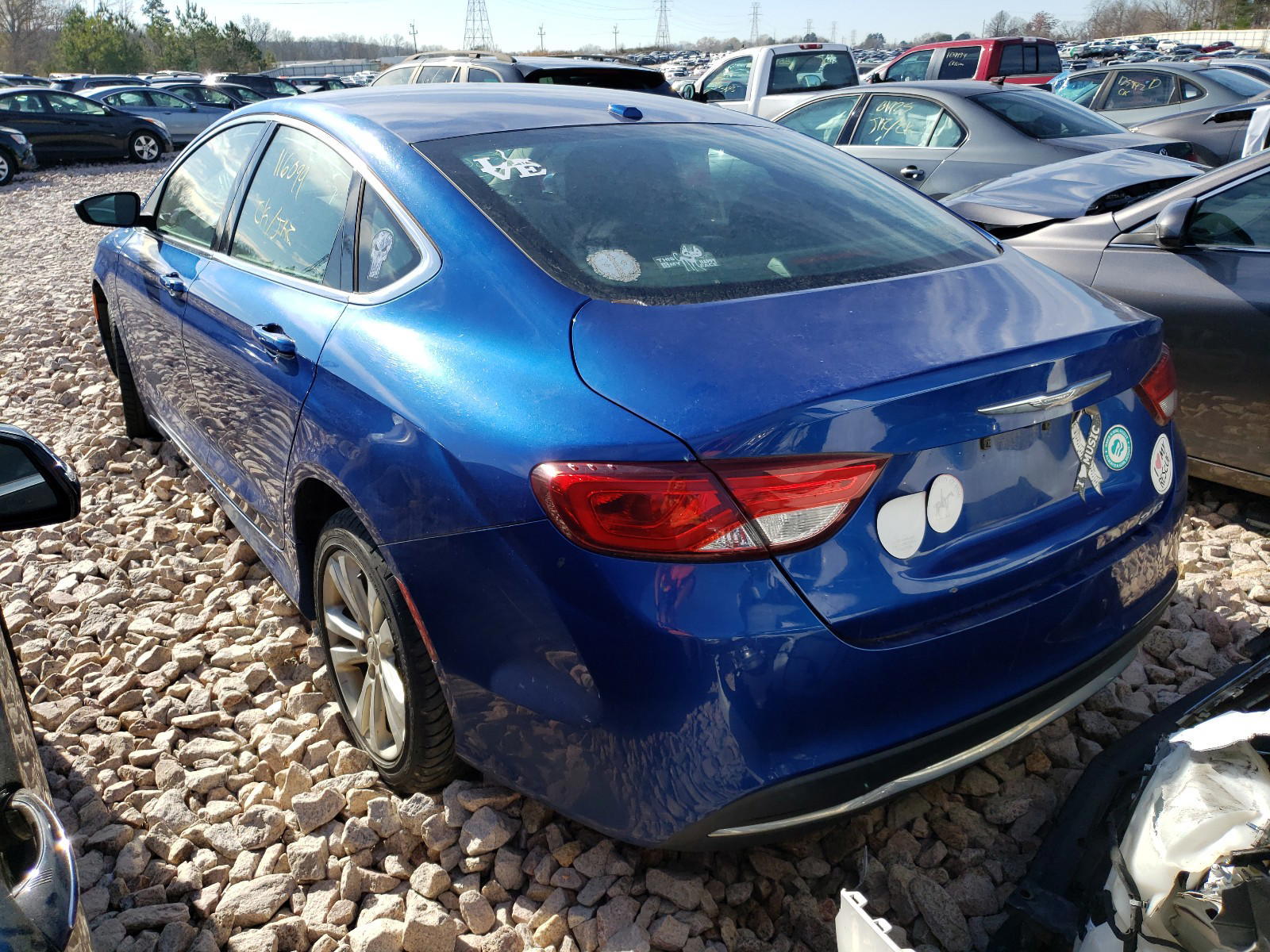 Photo 3 from auction – 2015 CHRYSLER 200 LIMITE with VIN 1C3CCCAB4FN660029