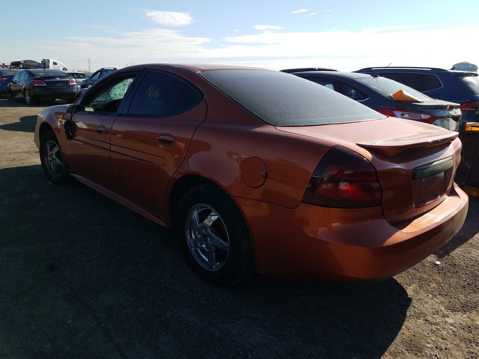 Photo 3 from auction – 2005 PONTIAC GRAND PRIX with VIN 2G2WP542051185827