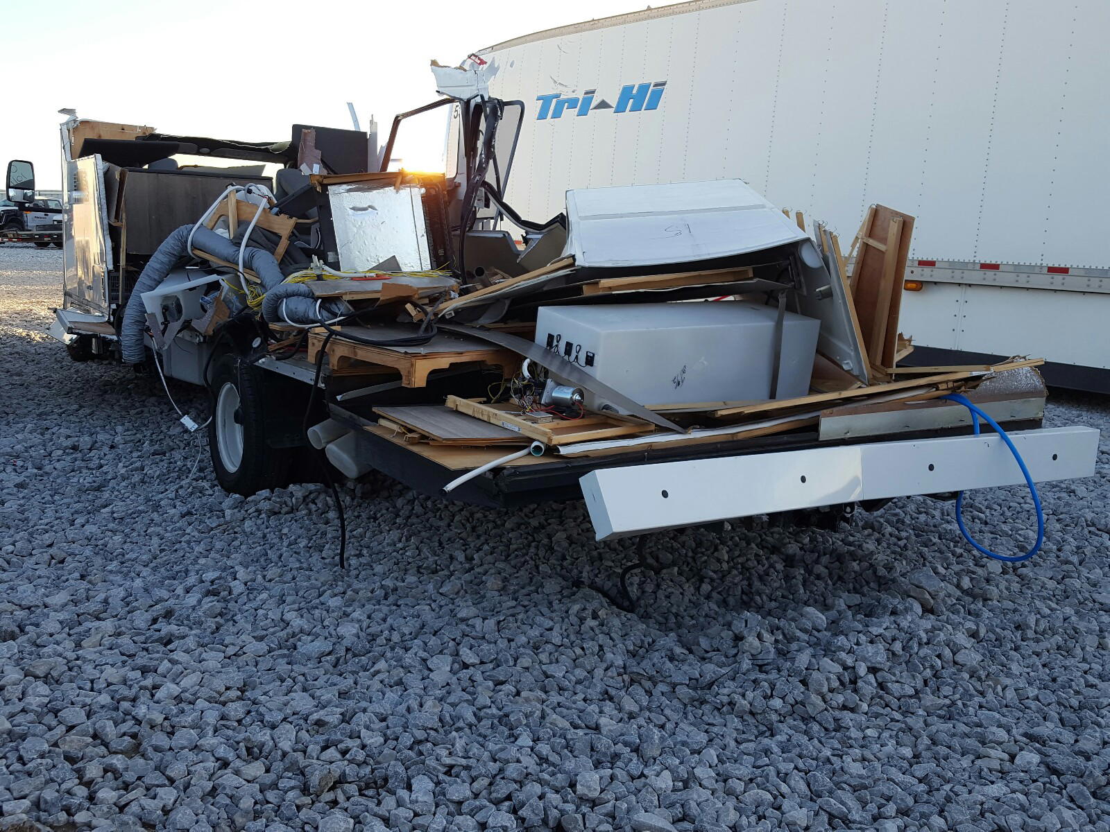 Photo 3 from auction – 2020 WINNEBAGO MICRO MINN with VIN 1FDXE4FSXKDC31396