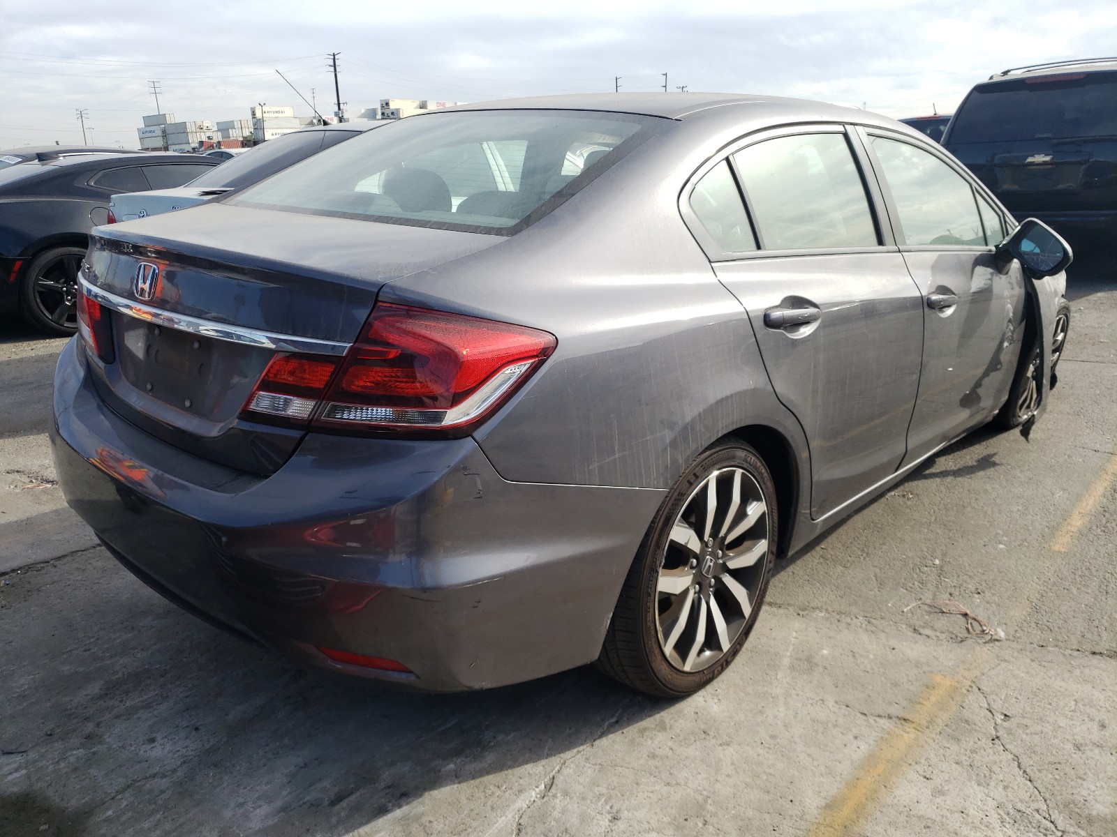 Photo 4 from auction – 2015 HONDA CIVIC EXL with VIN 2HGFB2F99FH503876