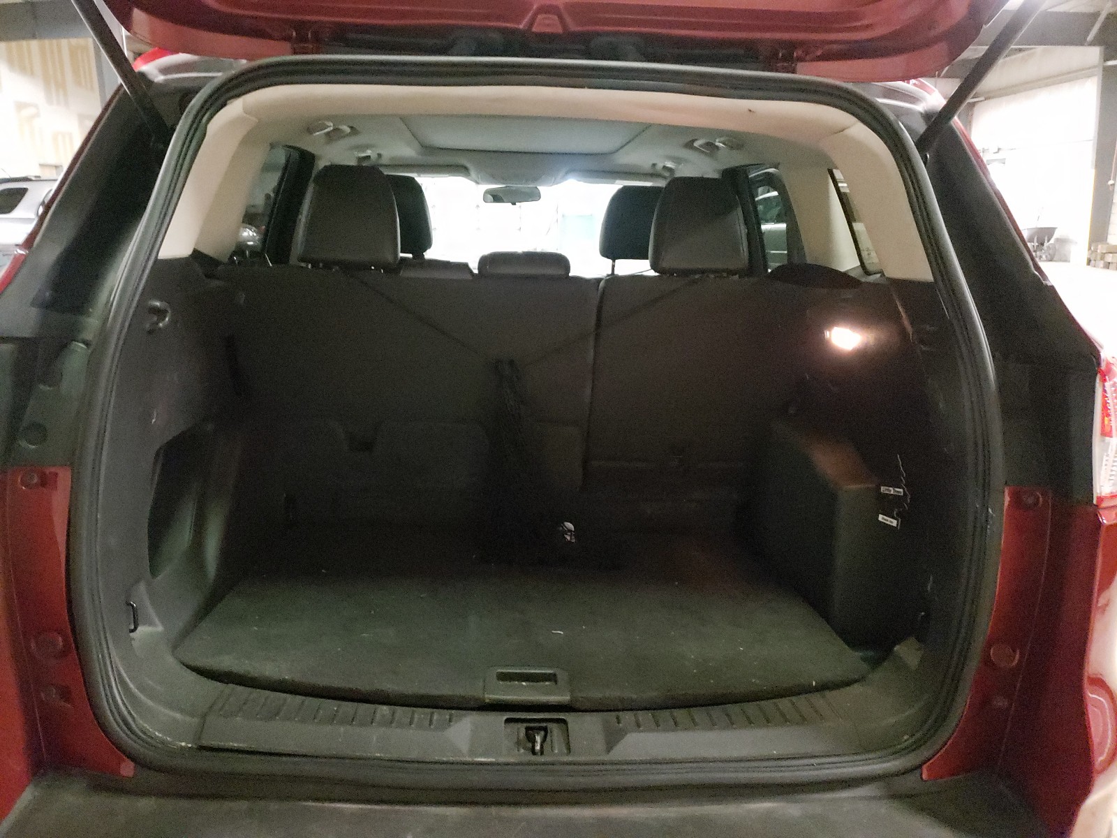 Photo 9 from auction – 2014 FORD ESCAPE SE with VIN 1FMCU9GX1EUD28676